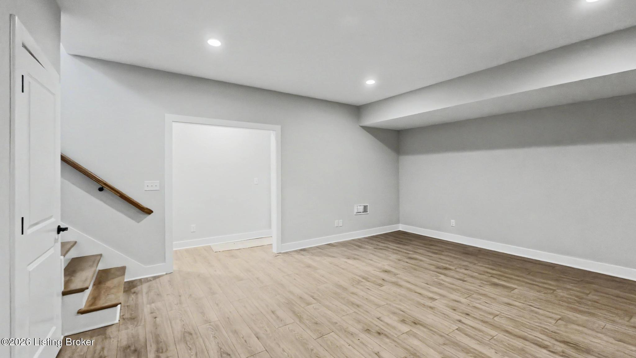 189 Dalton Dr