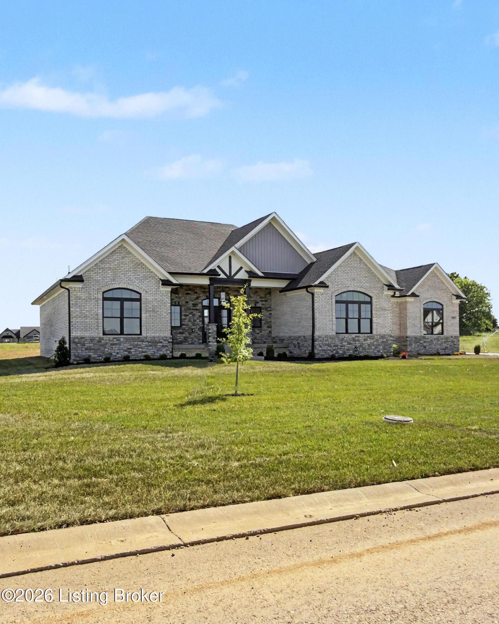 189 Dalton Dr