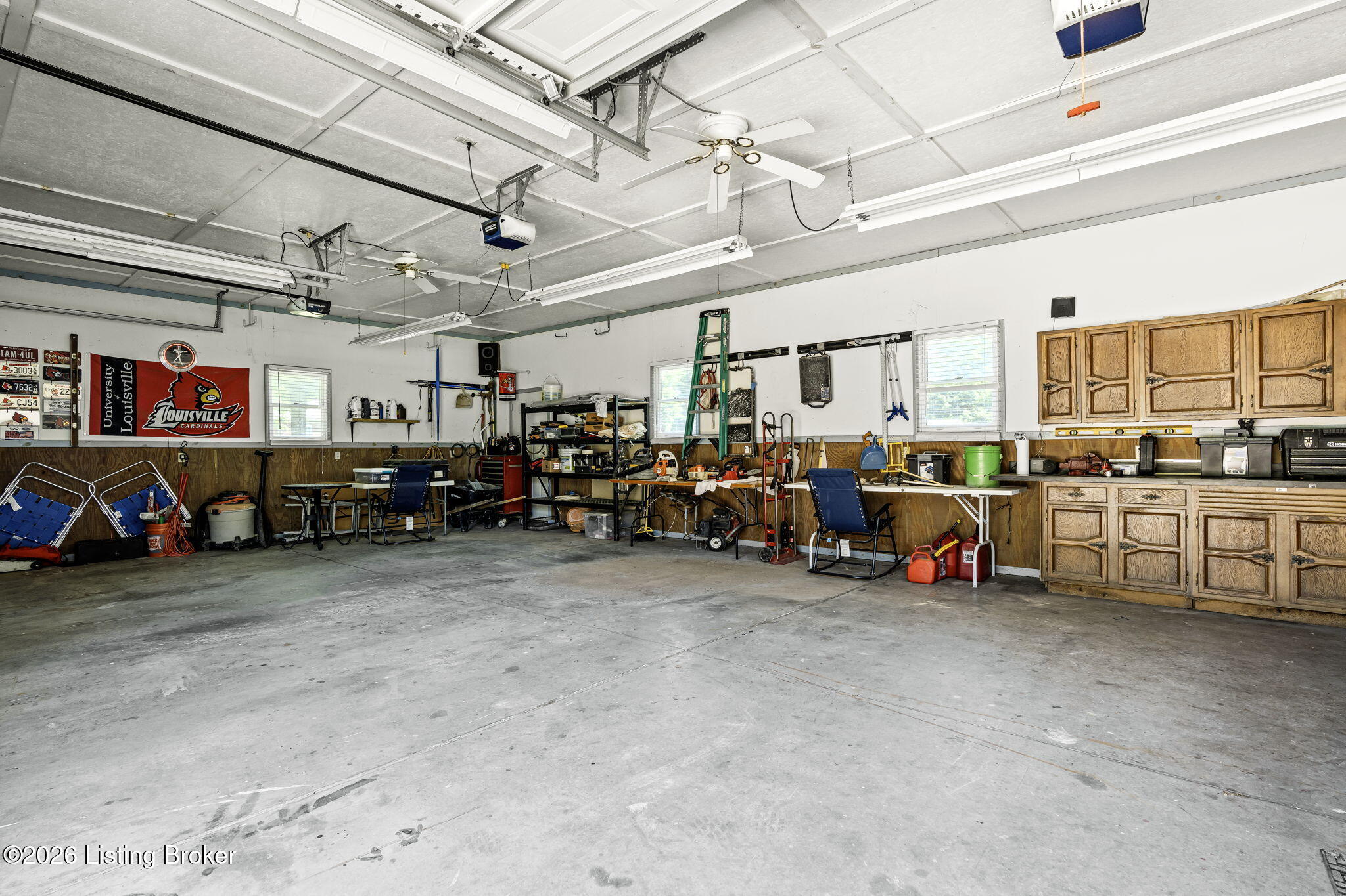 3718 Echo Valley Cir