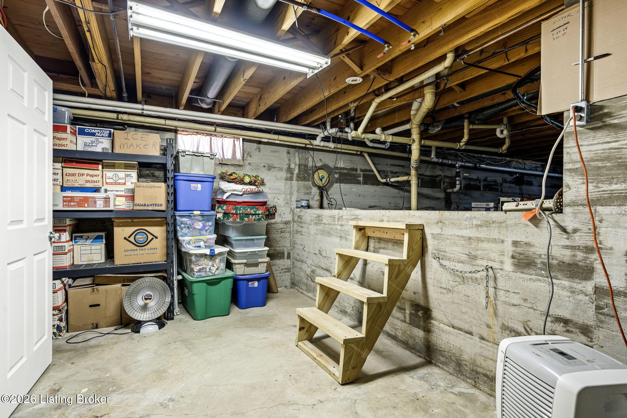 3718 Echo Valley Cir