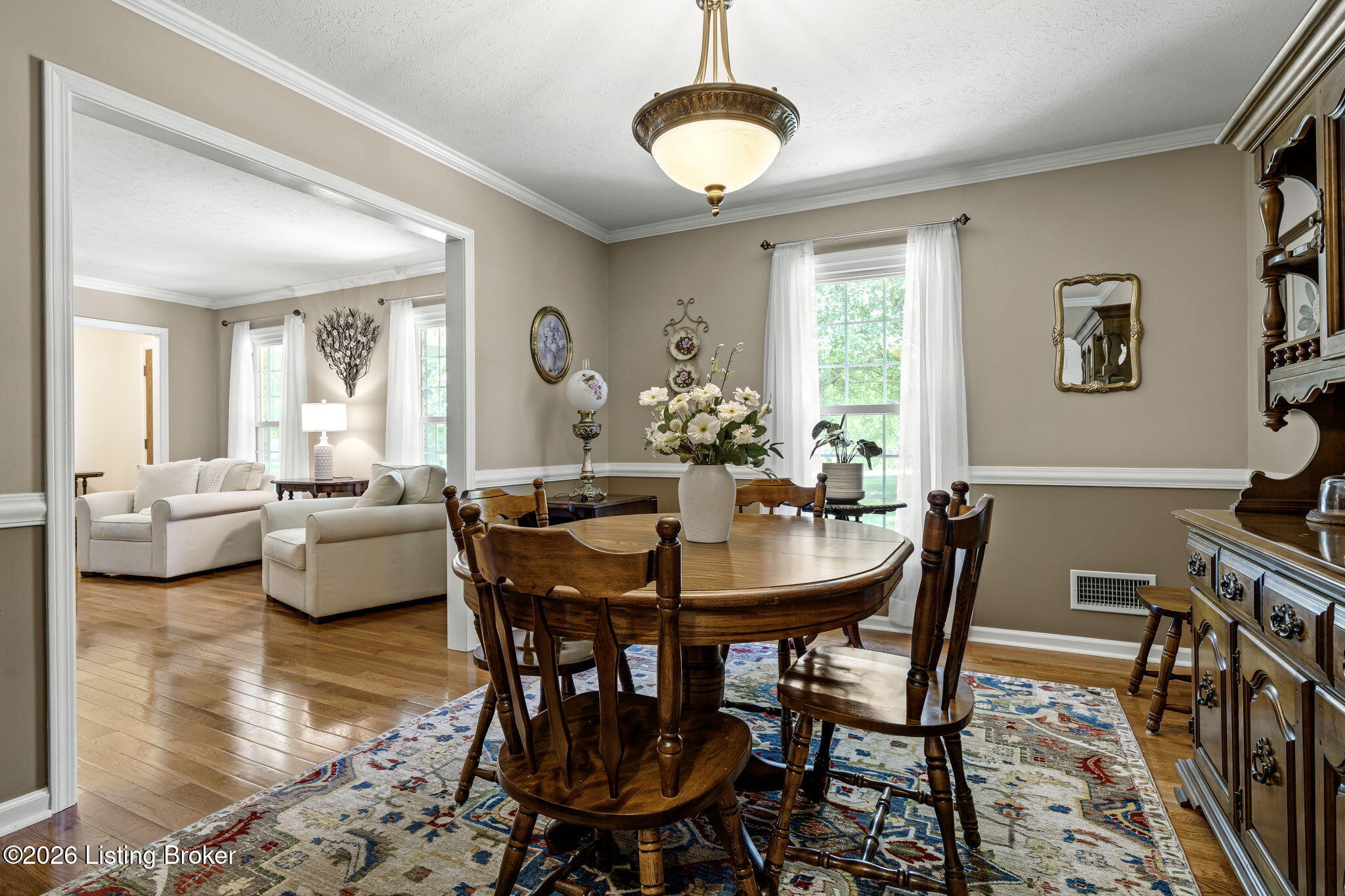 3718 Echo Valley Cir