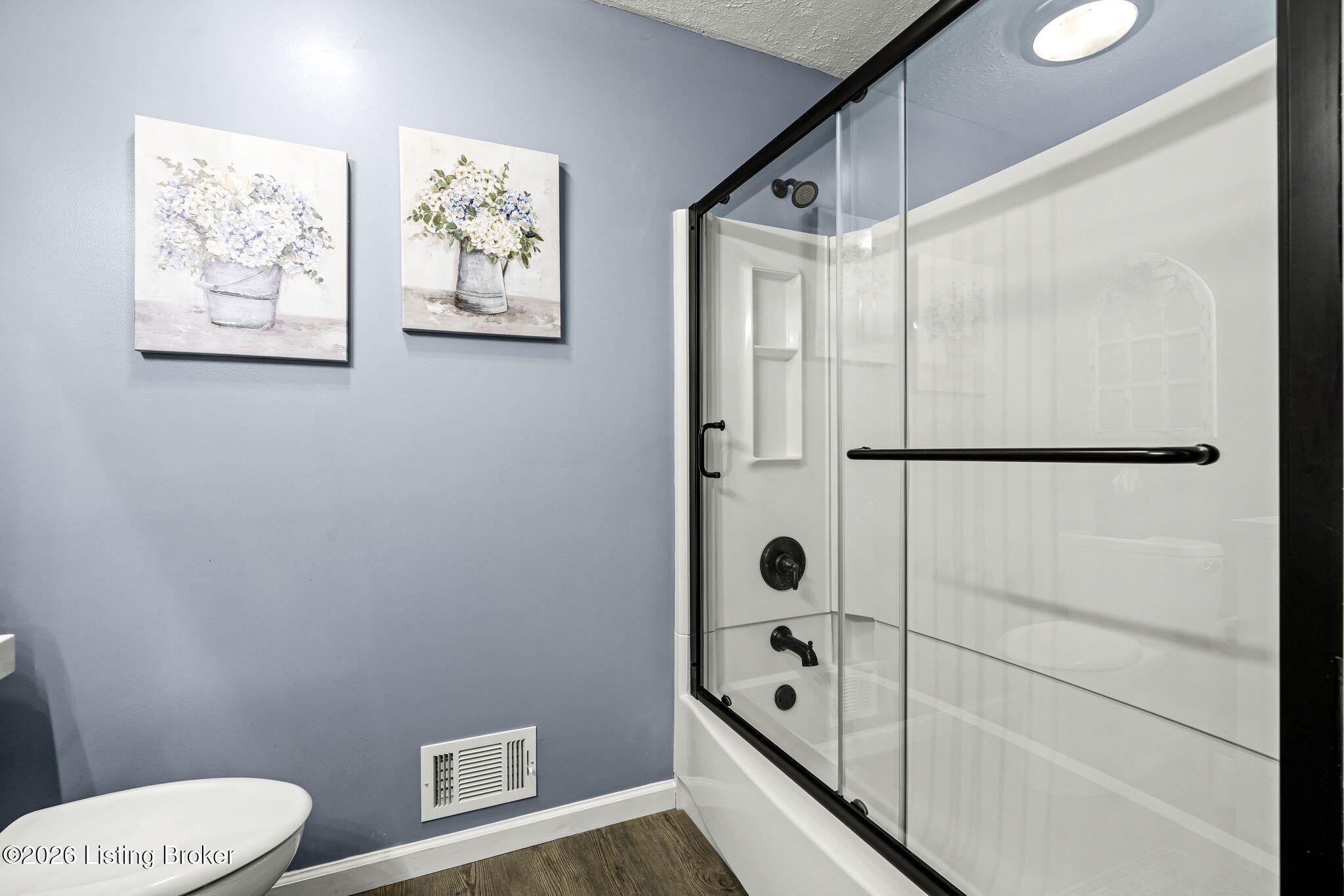 3718 Echo Valley Cir