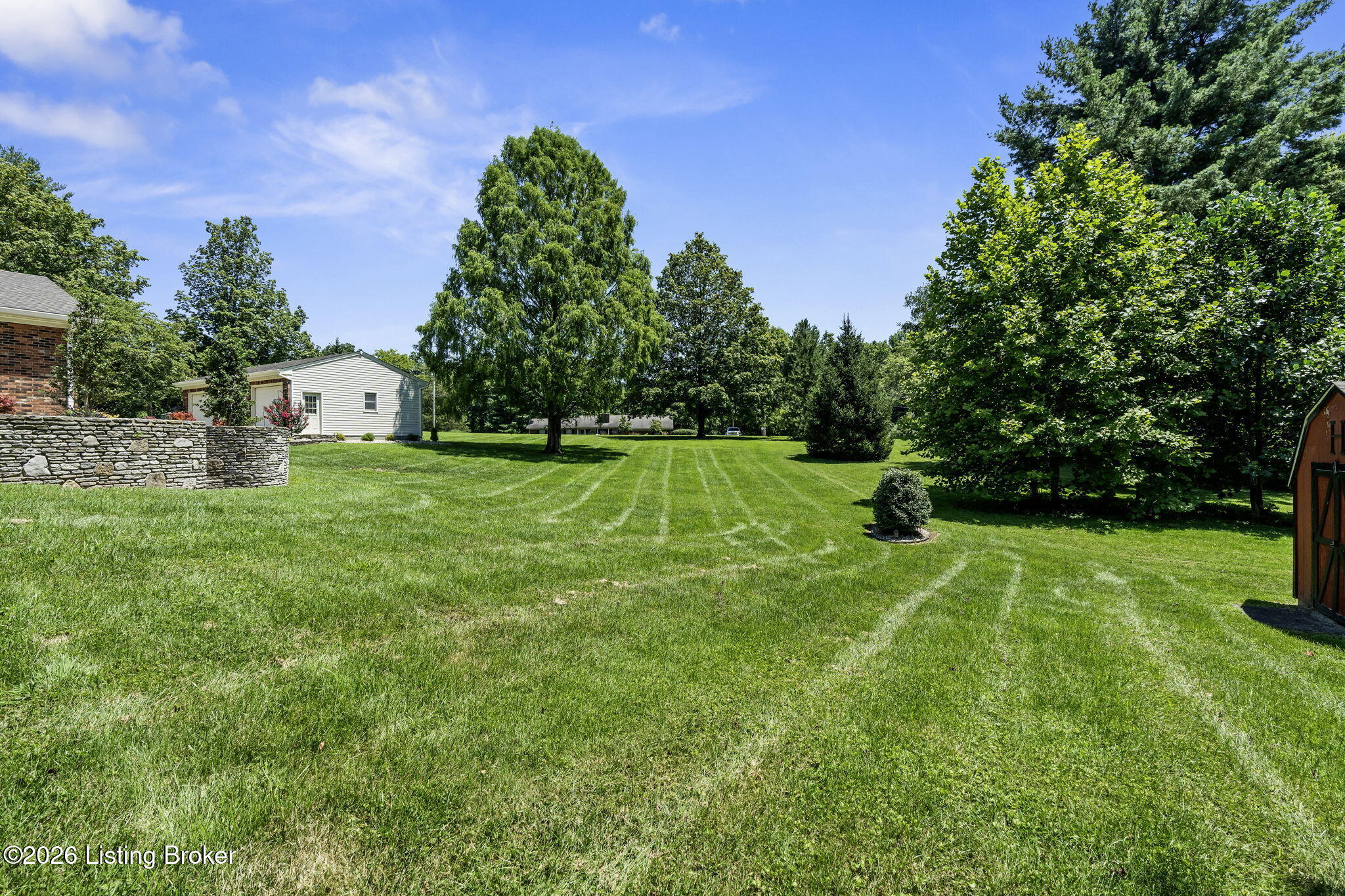 3718 Echo Valley Cir