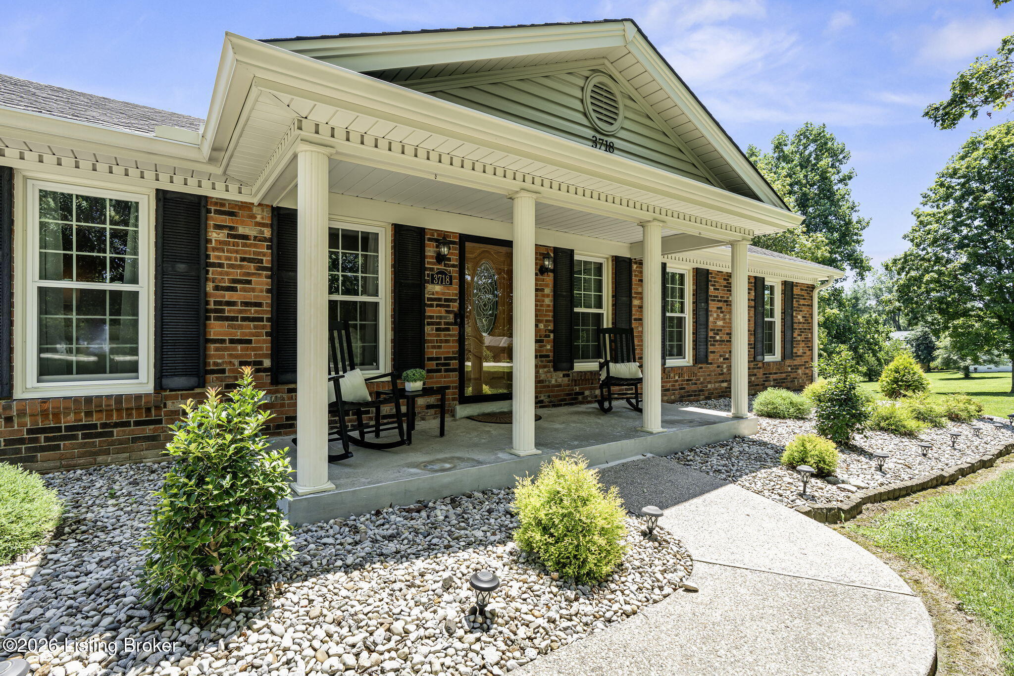 3718 Echo Valley Cir