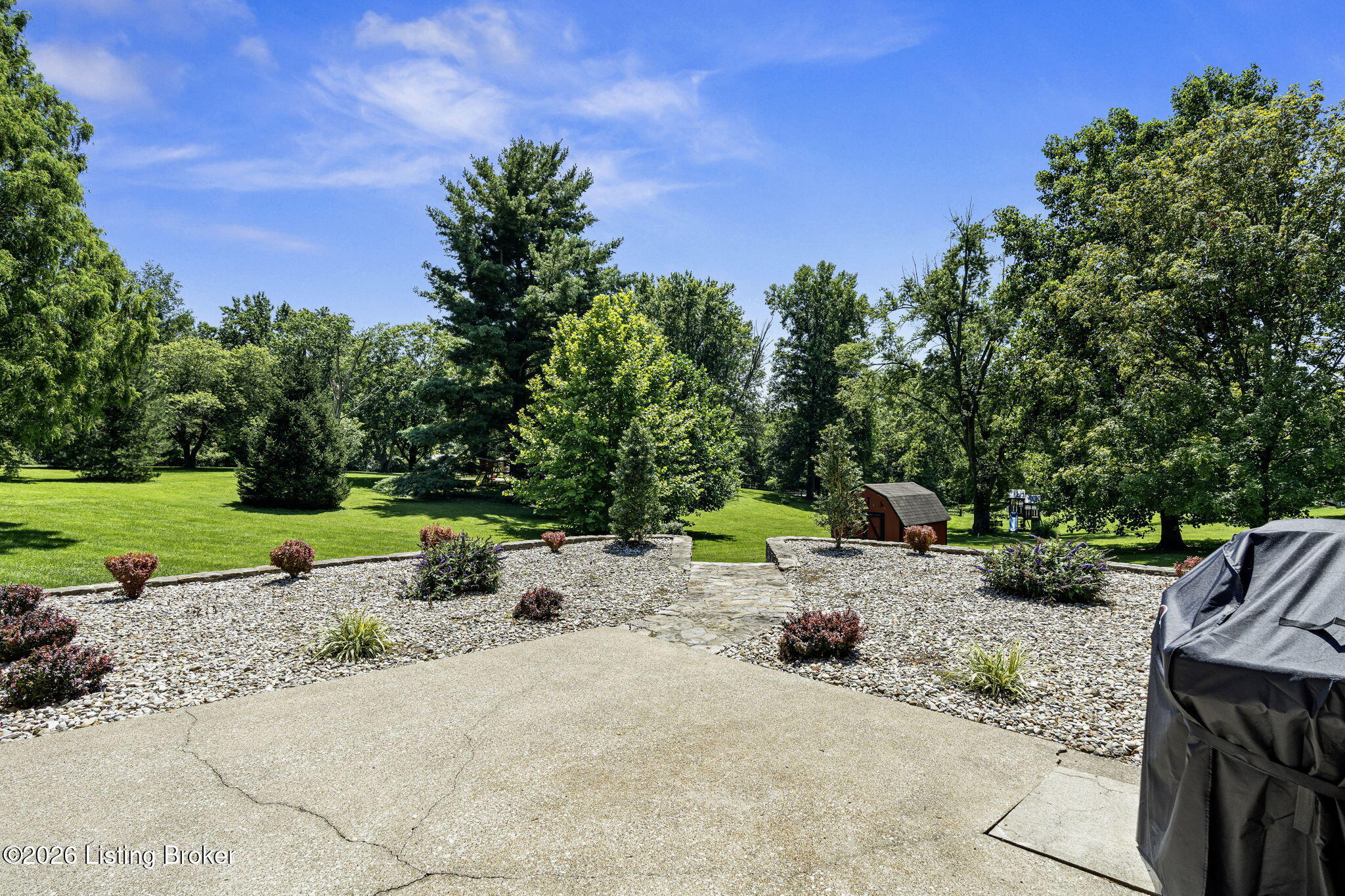 3718 Echo Valley Cir