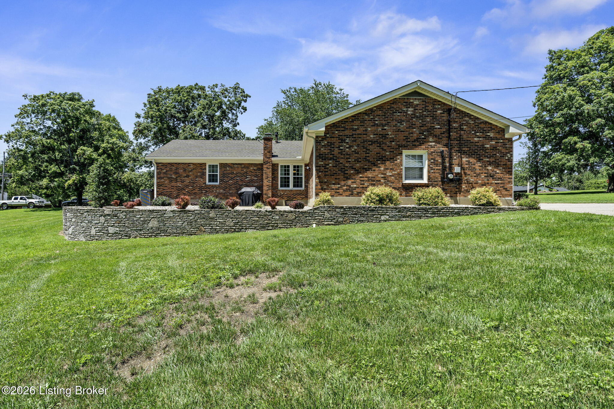 3718 Echo Valley Cir