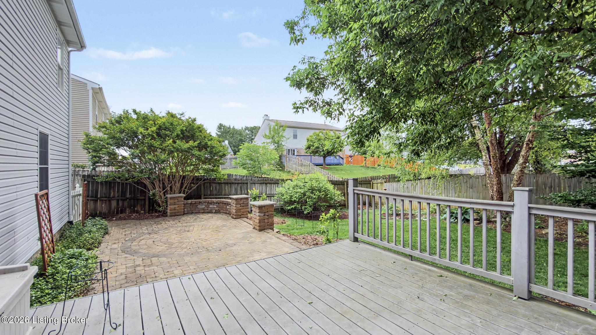 4908 Oakbrook Dr