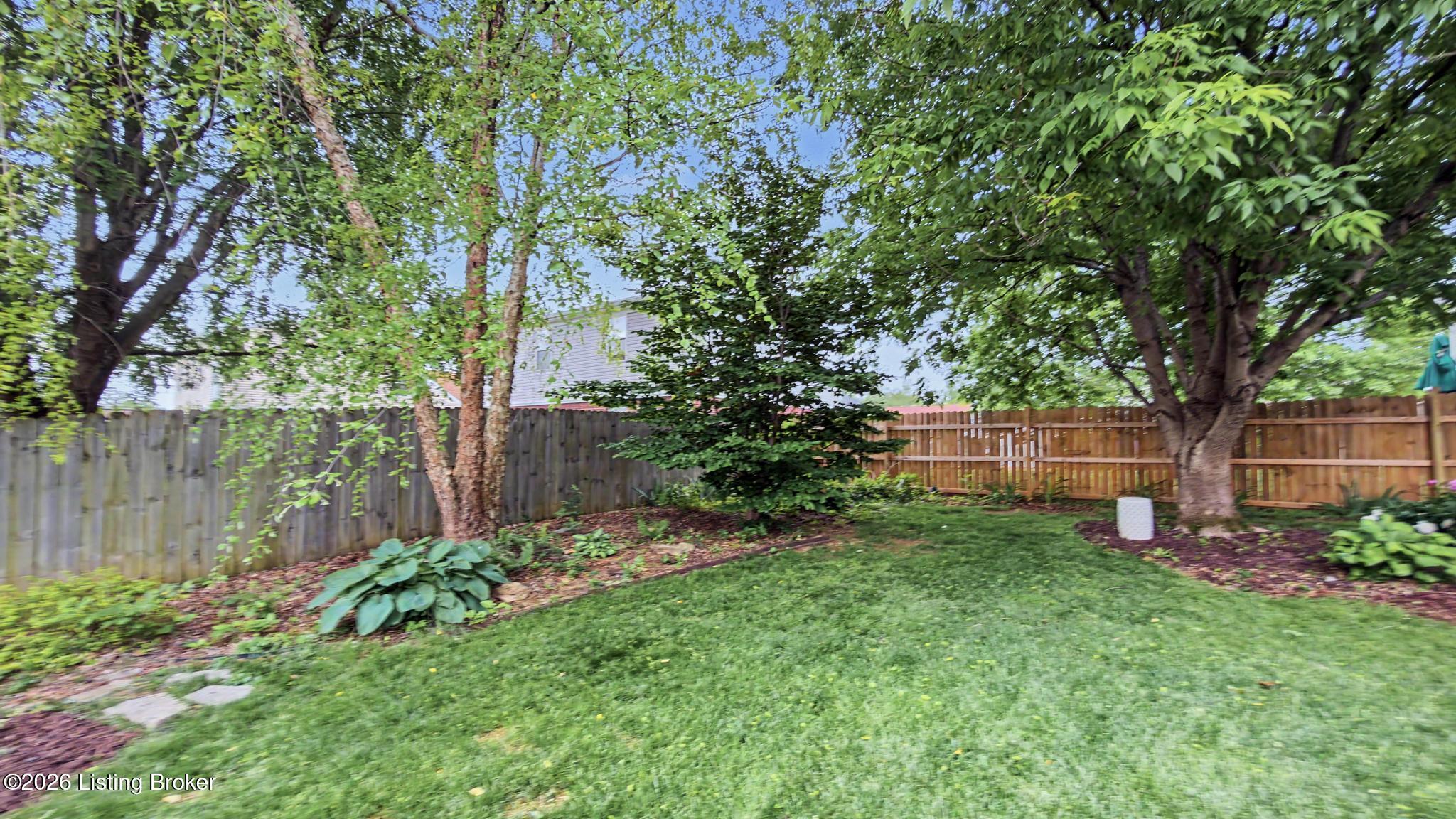4908 Oakbrook Dr