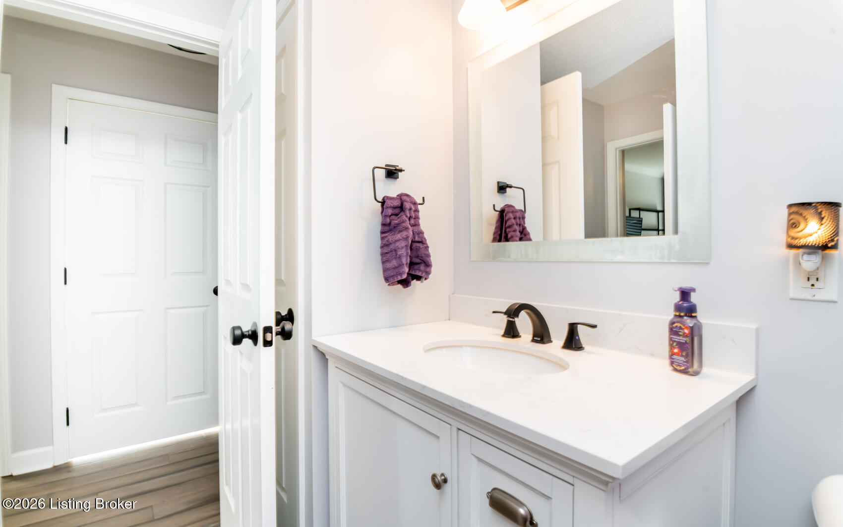 208 Blackberry Cir