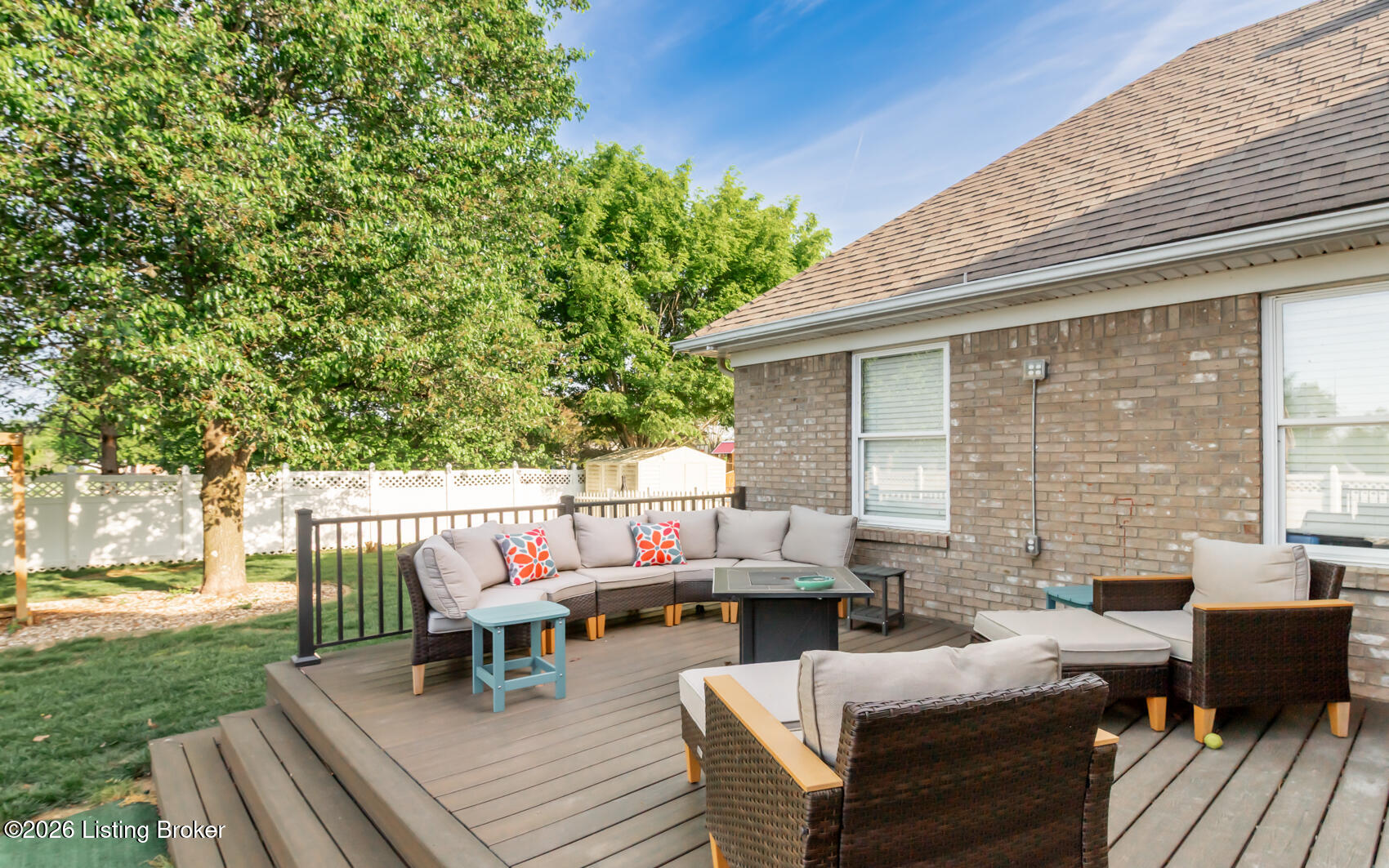 208 Blackberry Cir