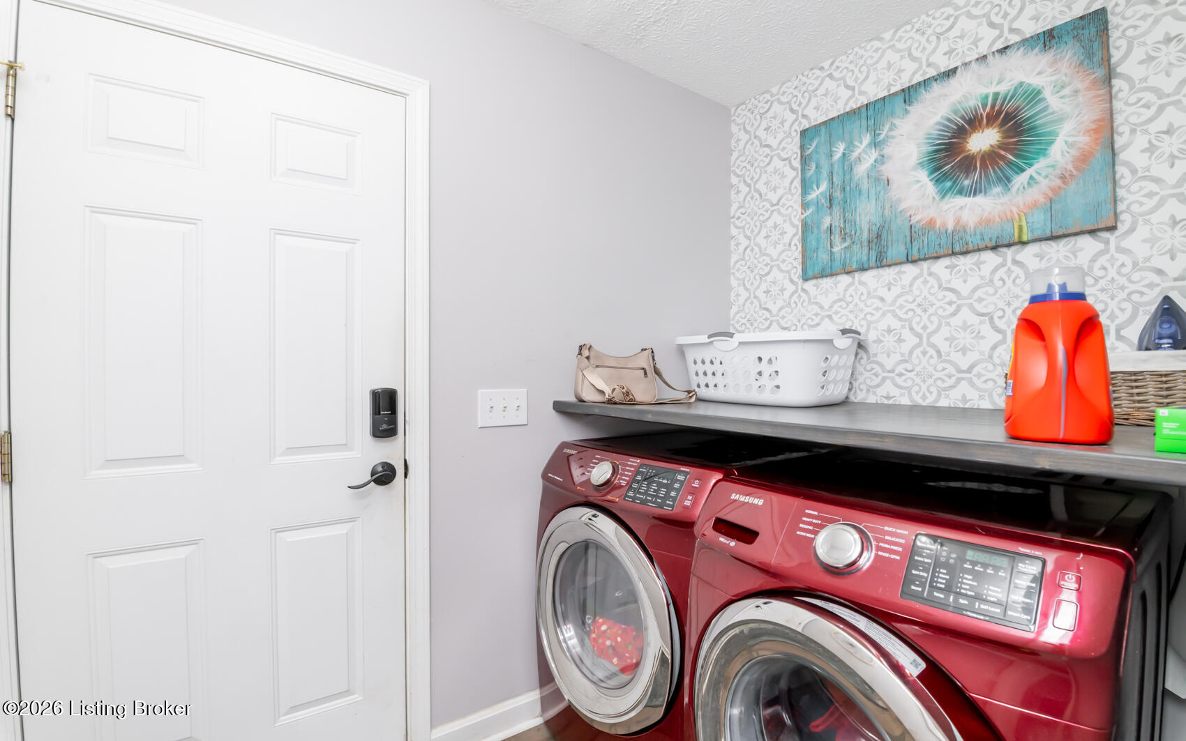 208 Blackberry Cir