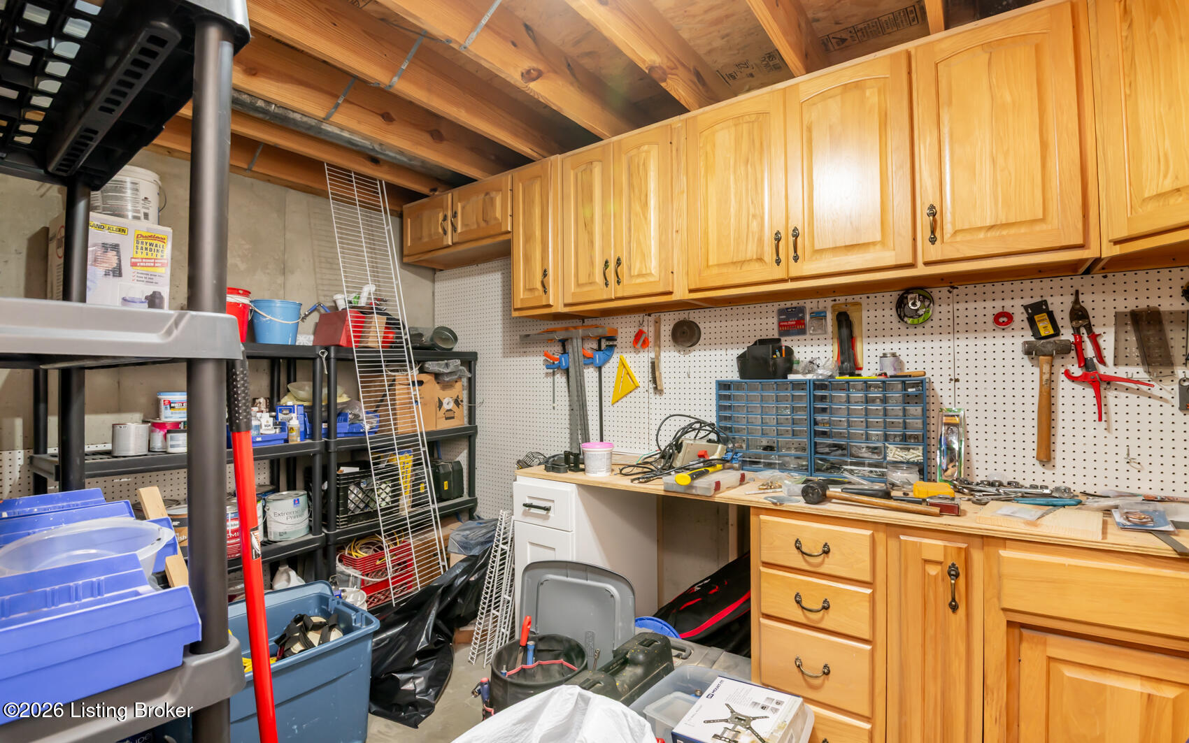 208 Blackberry Cir