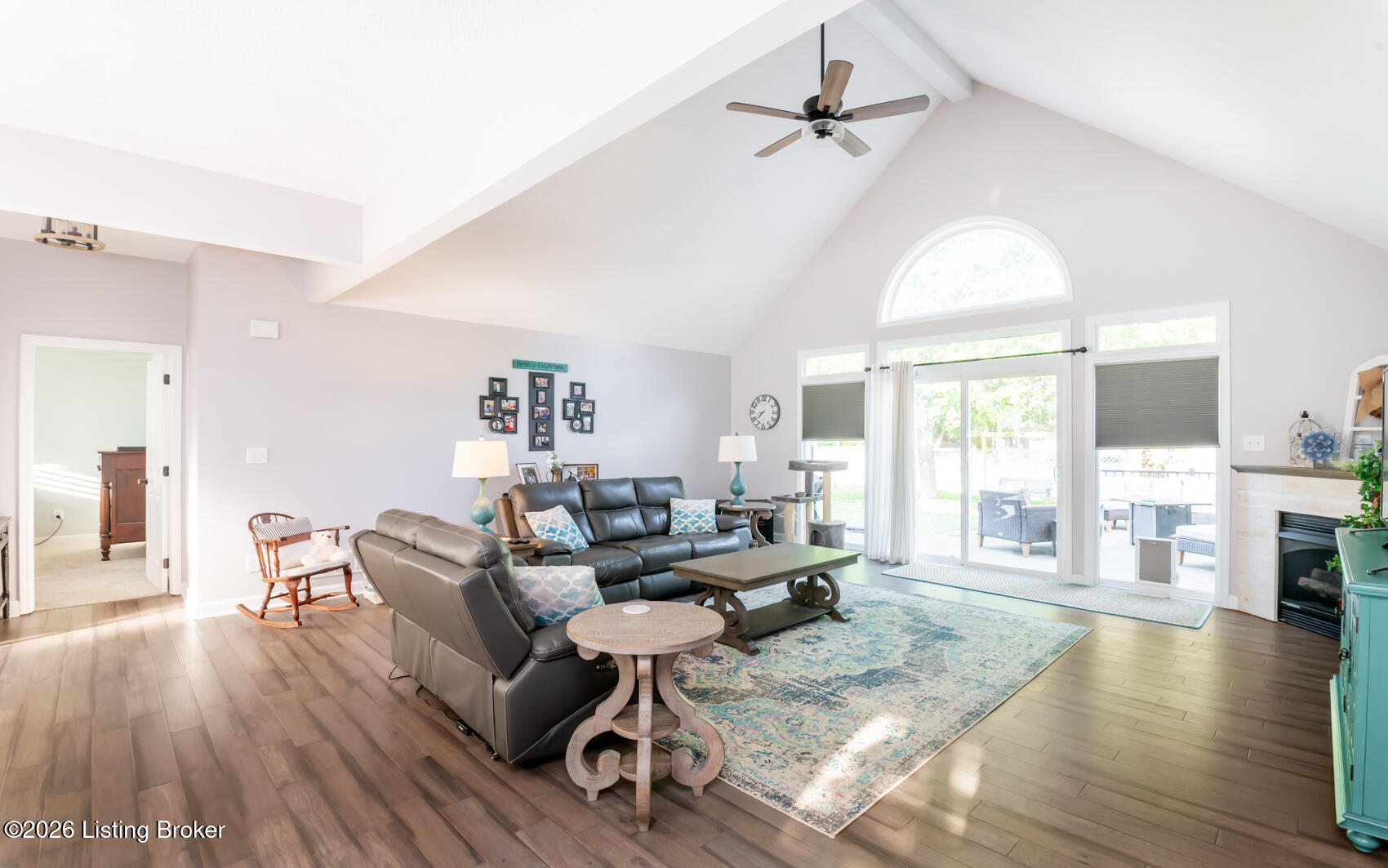 208 Blackberry Cir