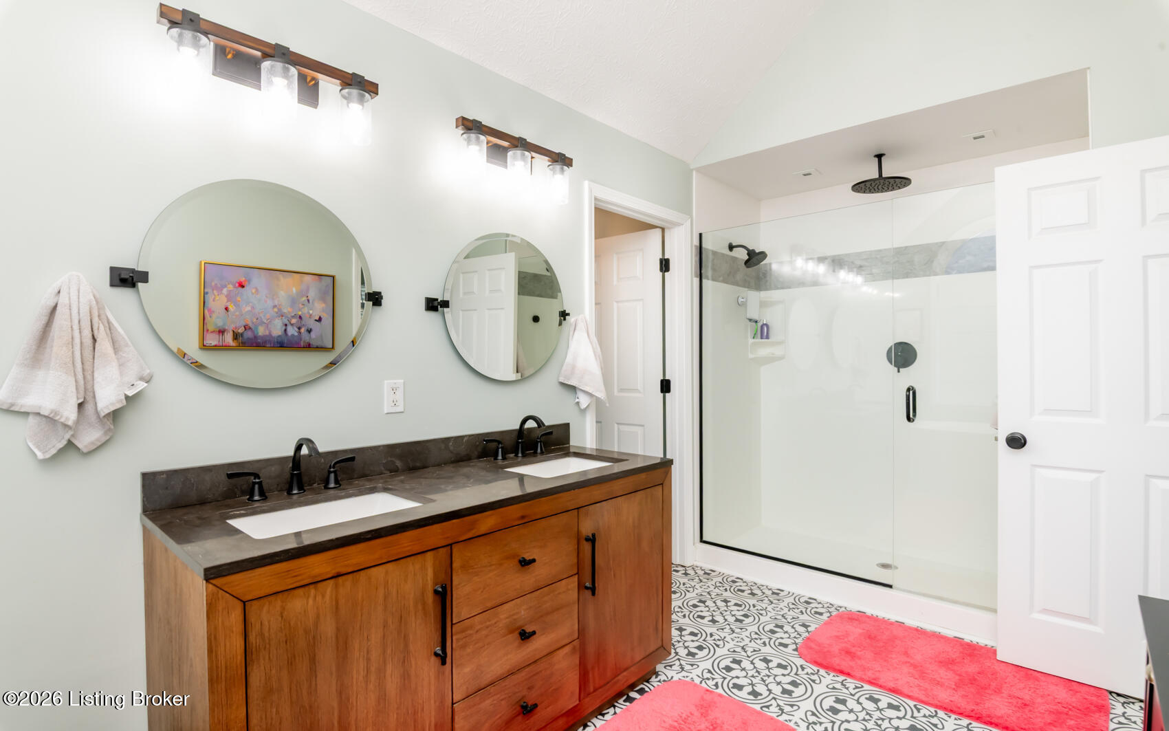 208 Blackberry Cir