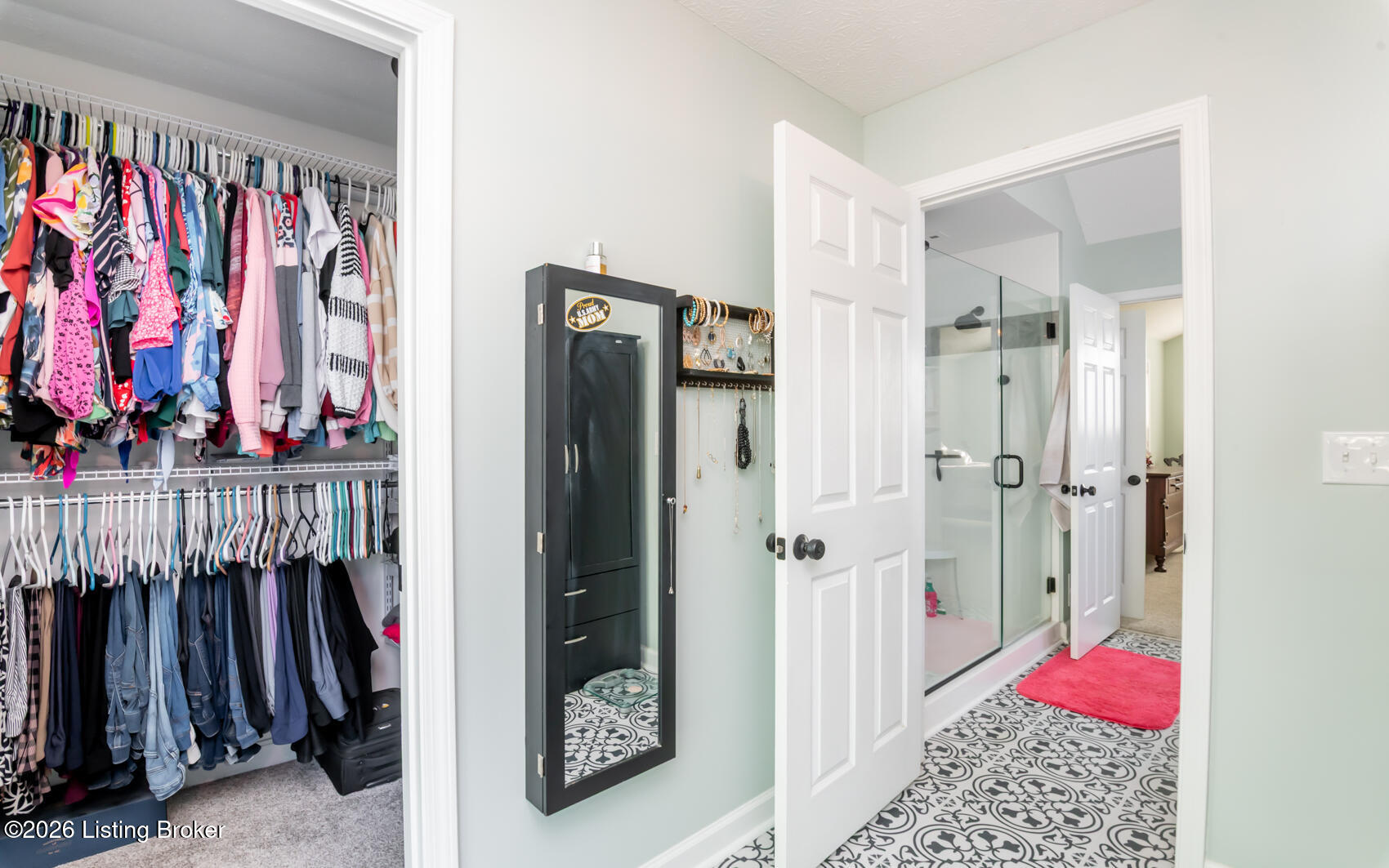 208 Blackberry Cir