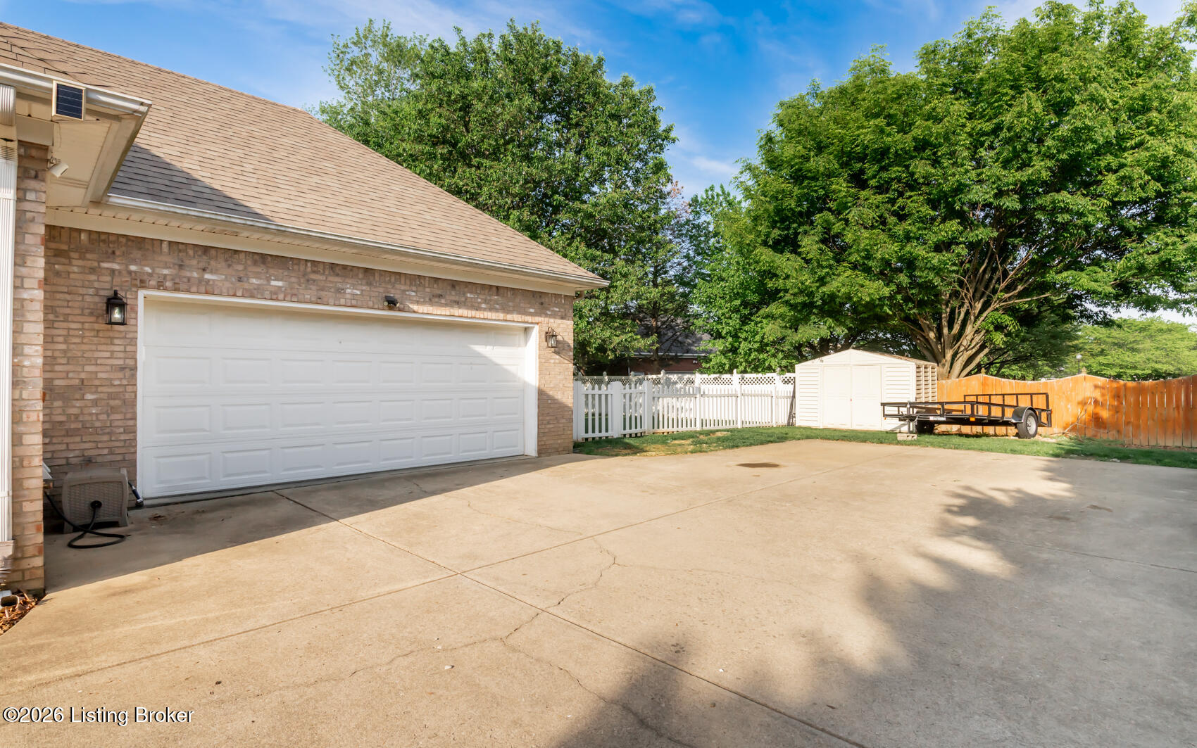208 Blackberry Cir