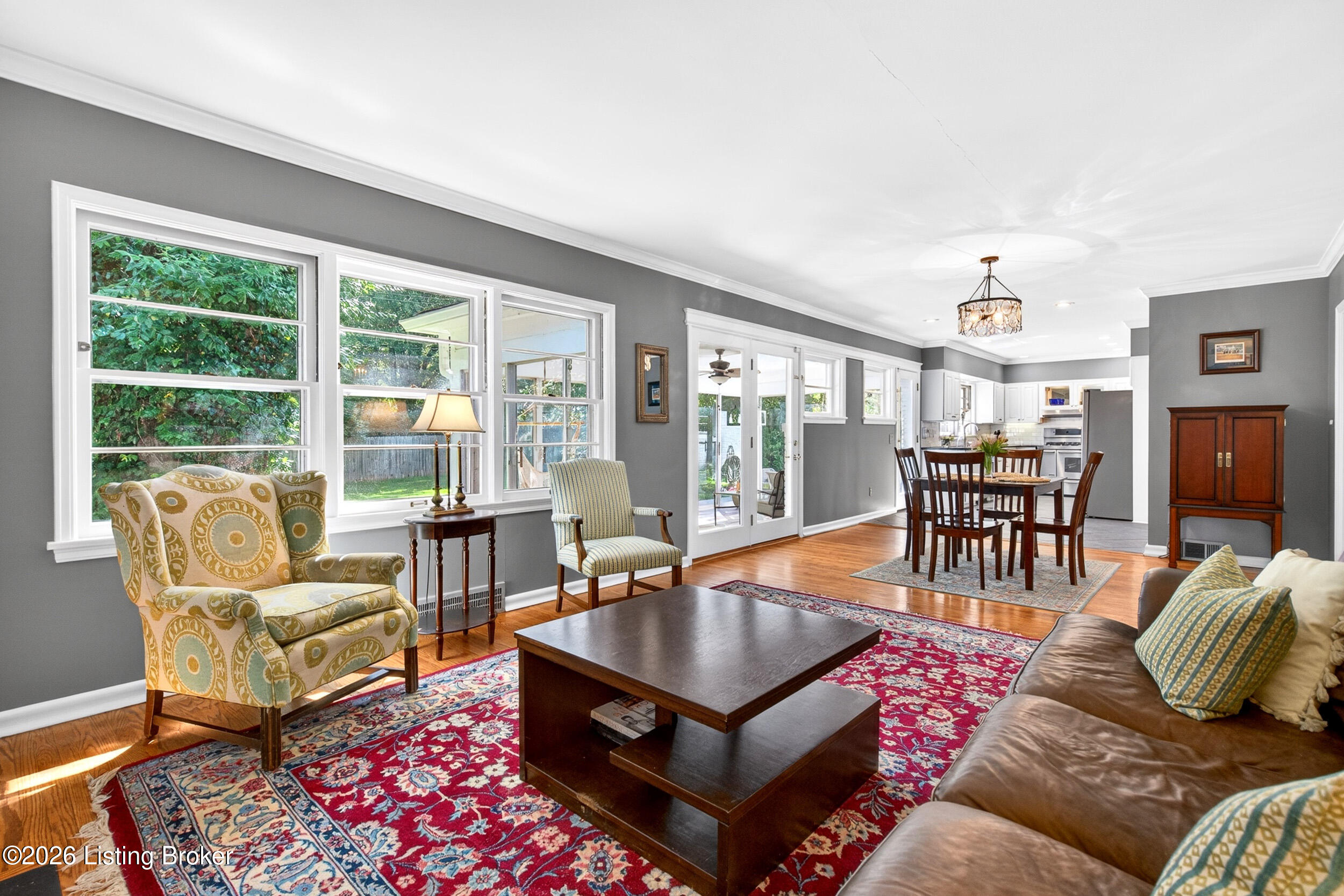 223 Blankenbaker Ln