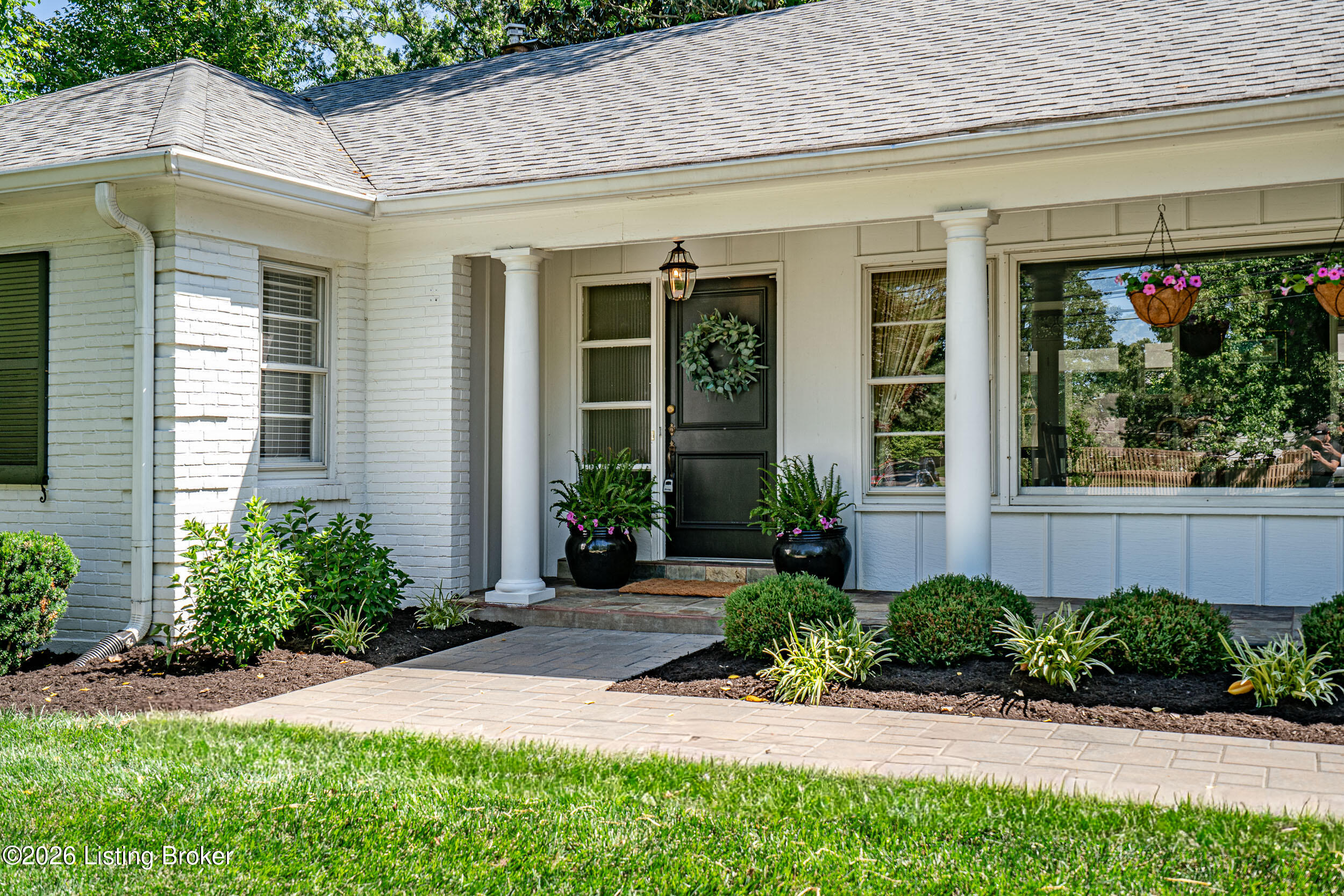 223 Blankenbaker Ln