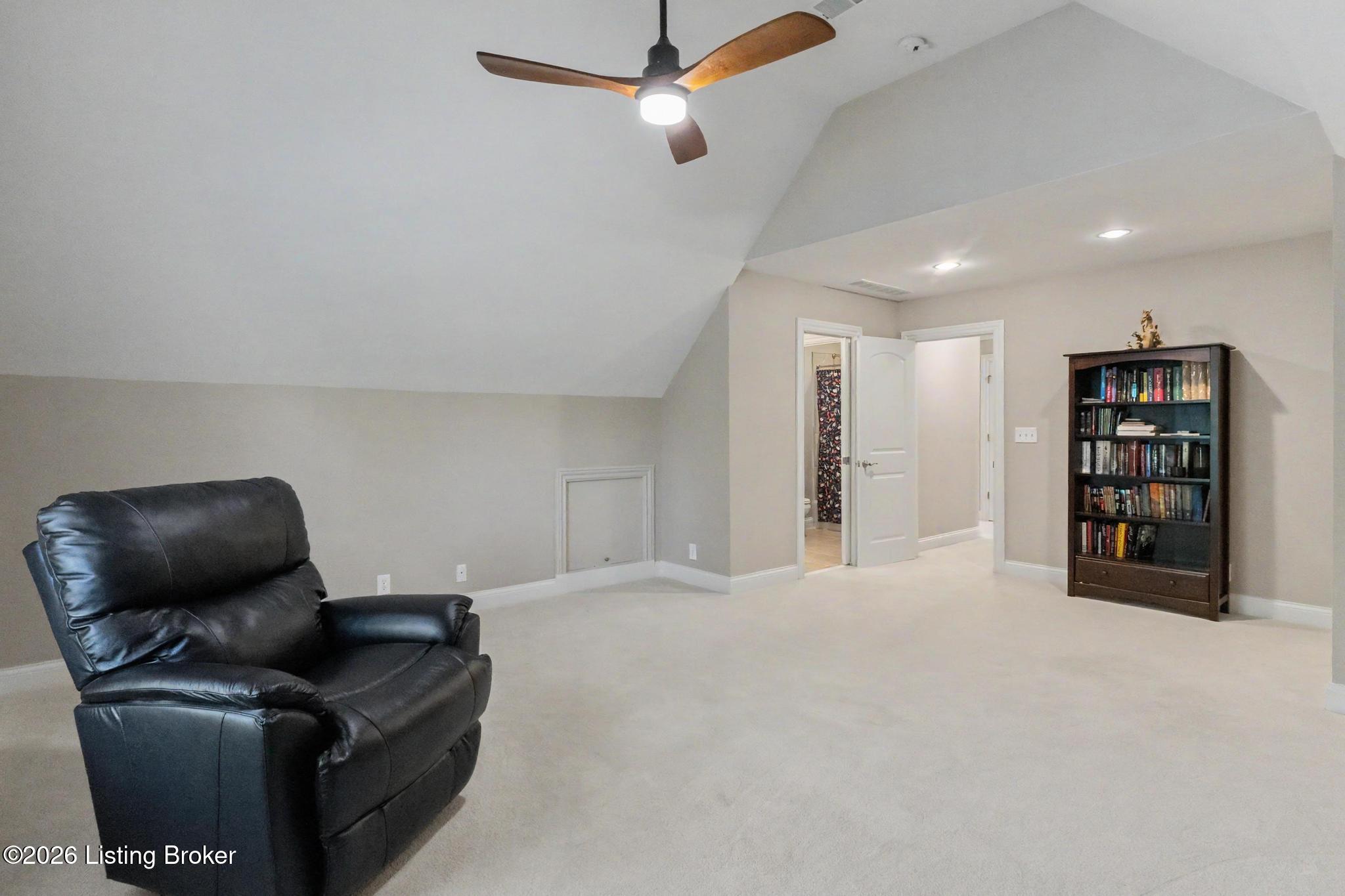 7620 Beech Spring Farm Blvd