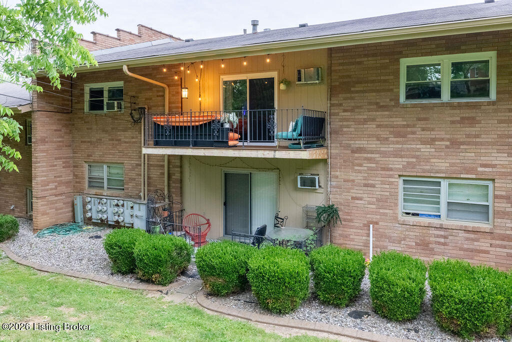 3501 Illinois Ave APT D8