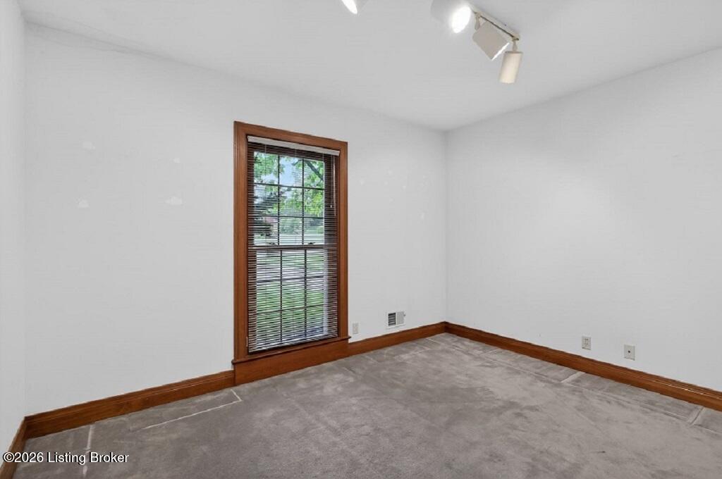 27 Autumn Hill Ct