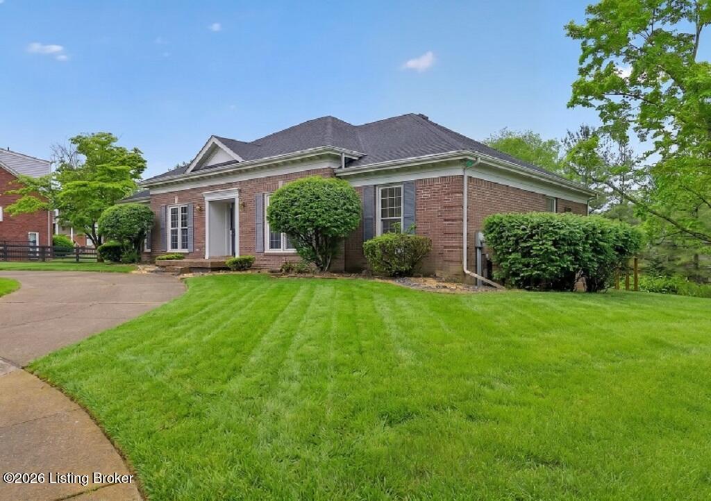 27 Autumn Hill Ct