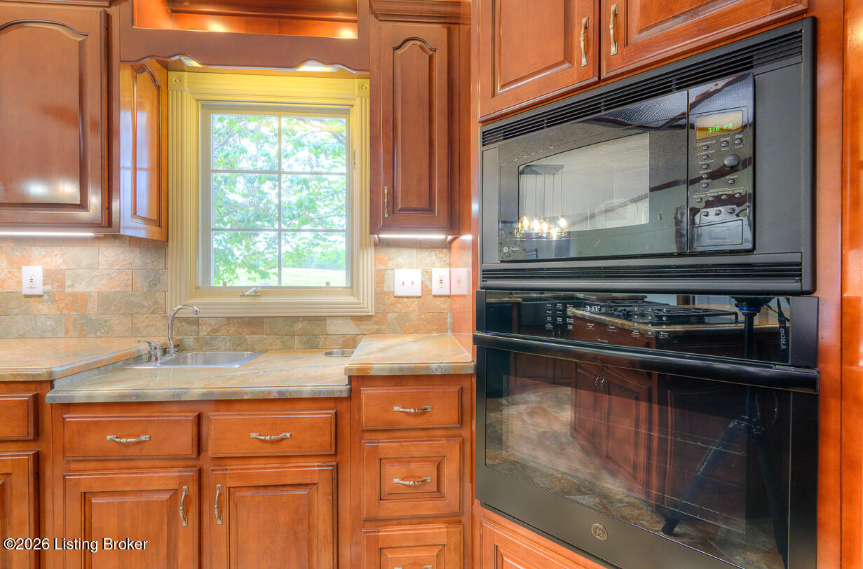 291 Ridge Rd