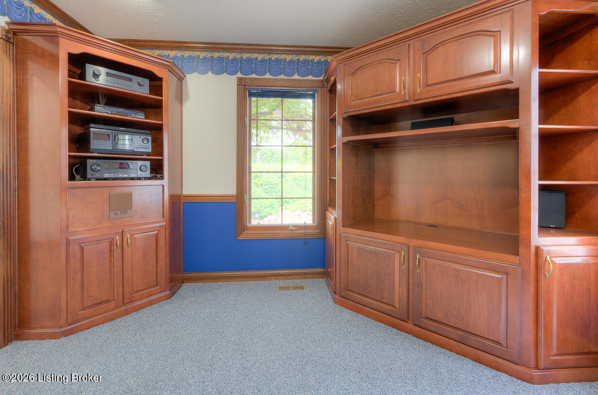 291 Ridge Rd