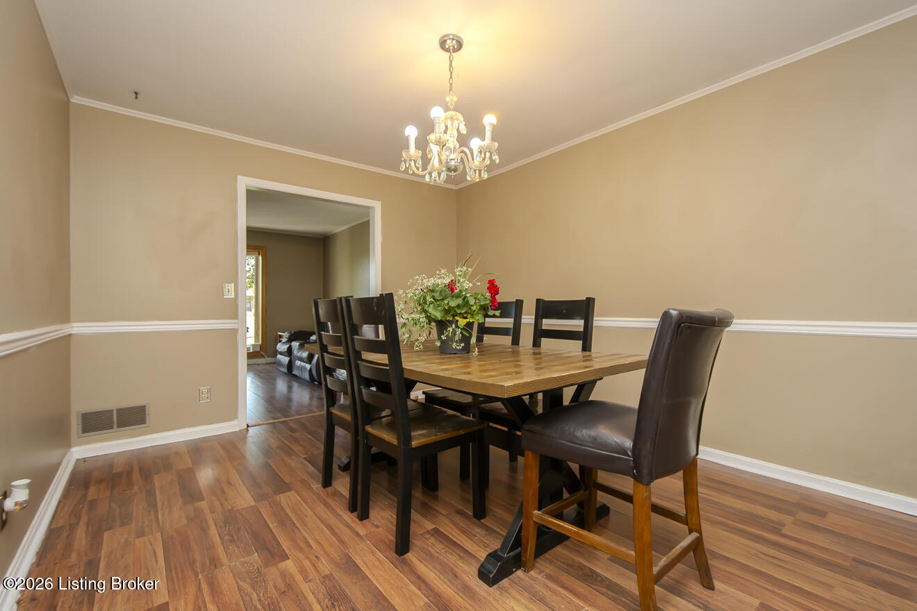 233 N Myers Rd