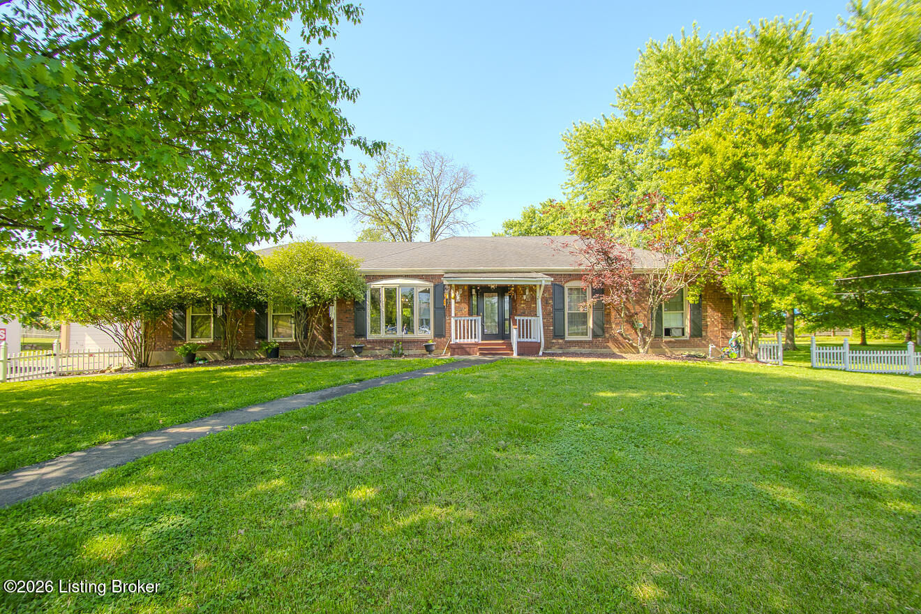 233 N Myers Rd