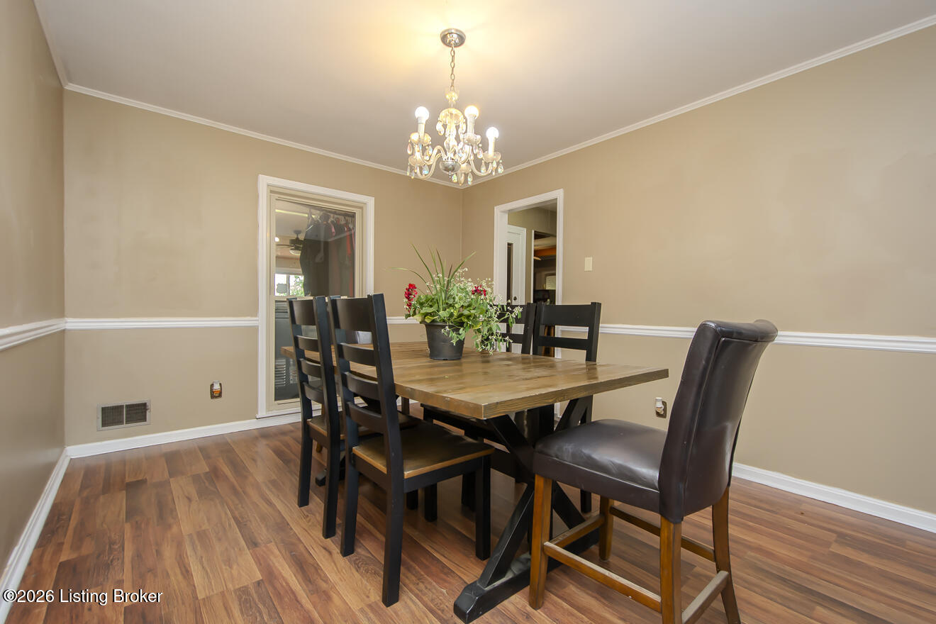 233 N Myers Rd