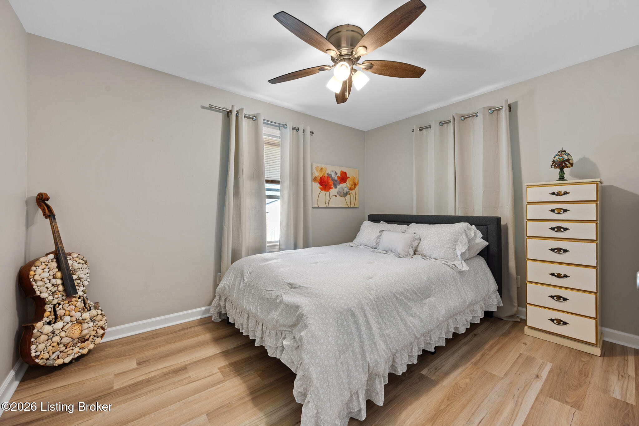 10 Cardwell Way