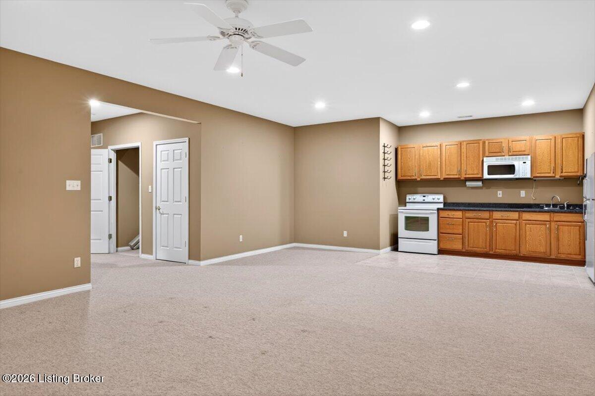 4111 Dolphin Rd