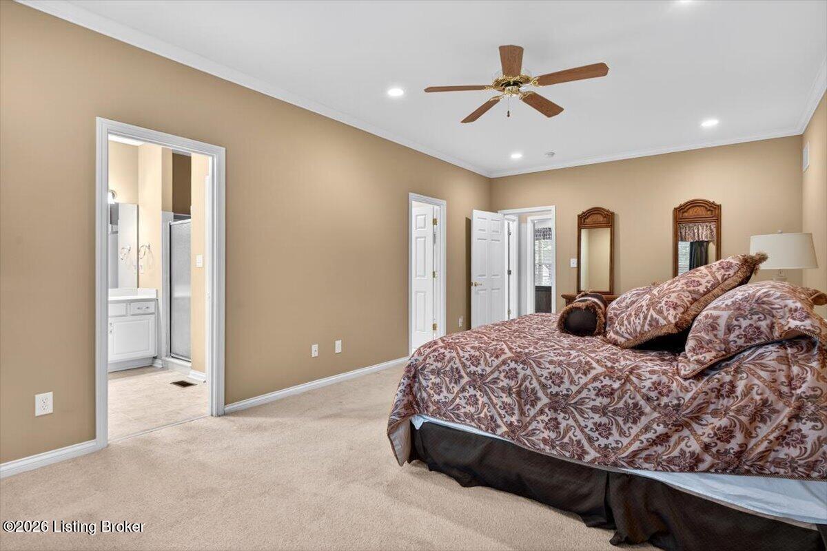 4111 Dolphin Rd