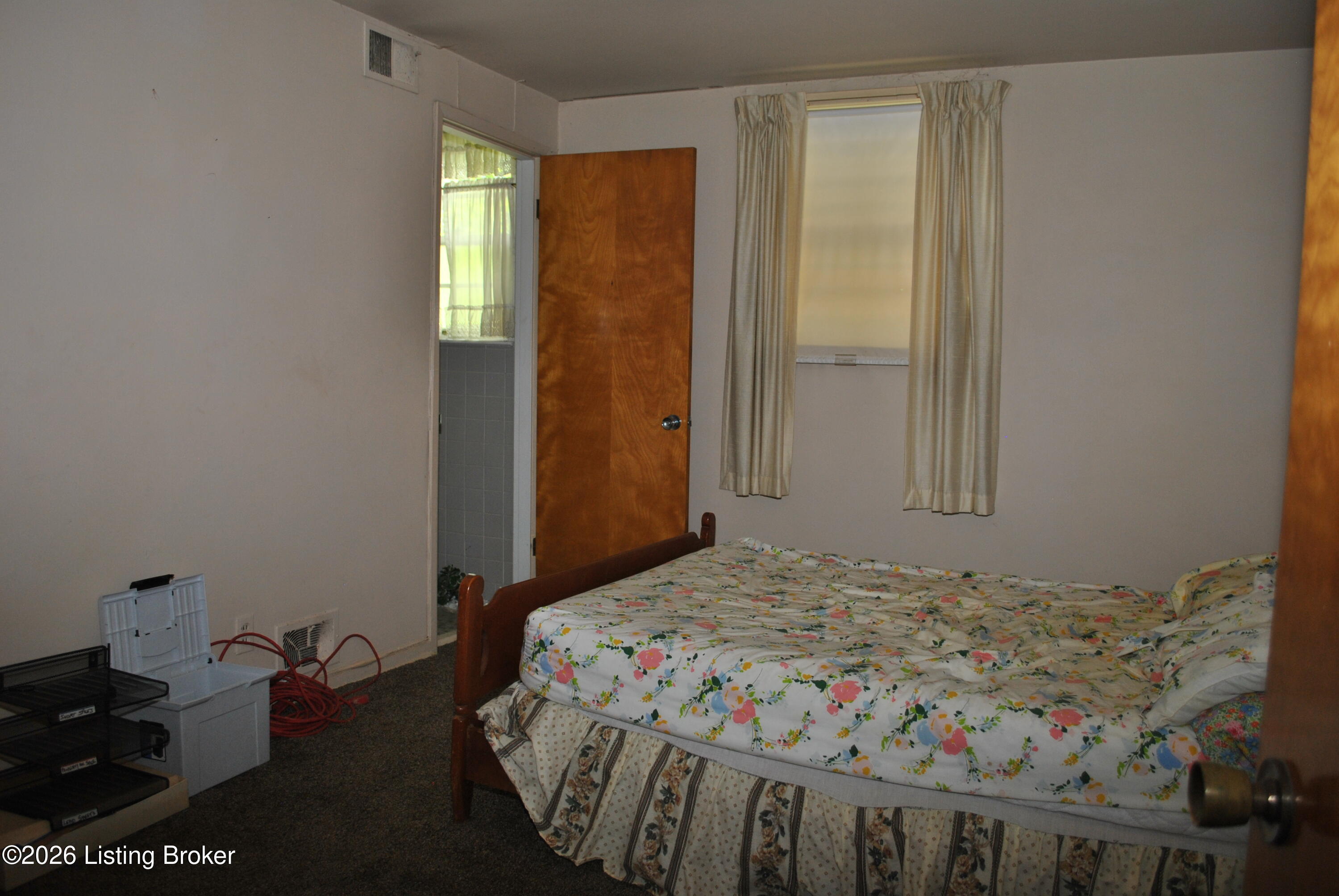 5337 Lost Trail