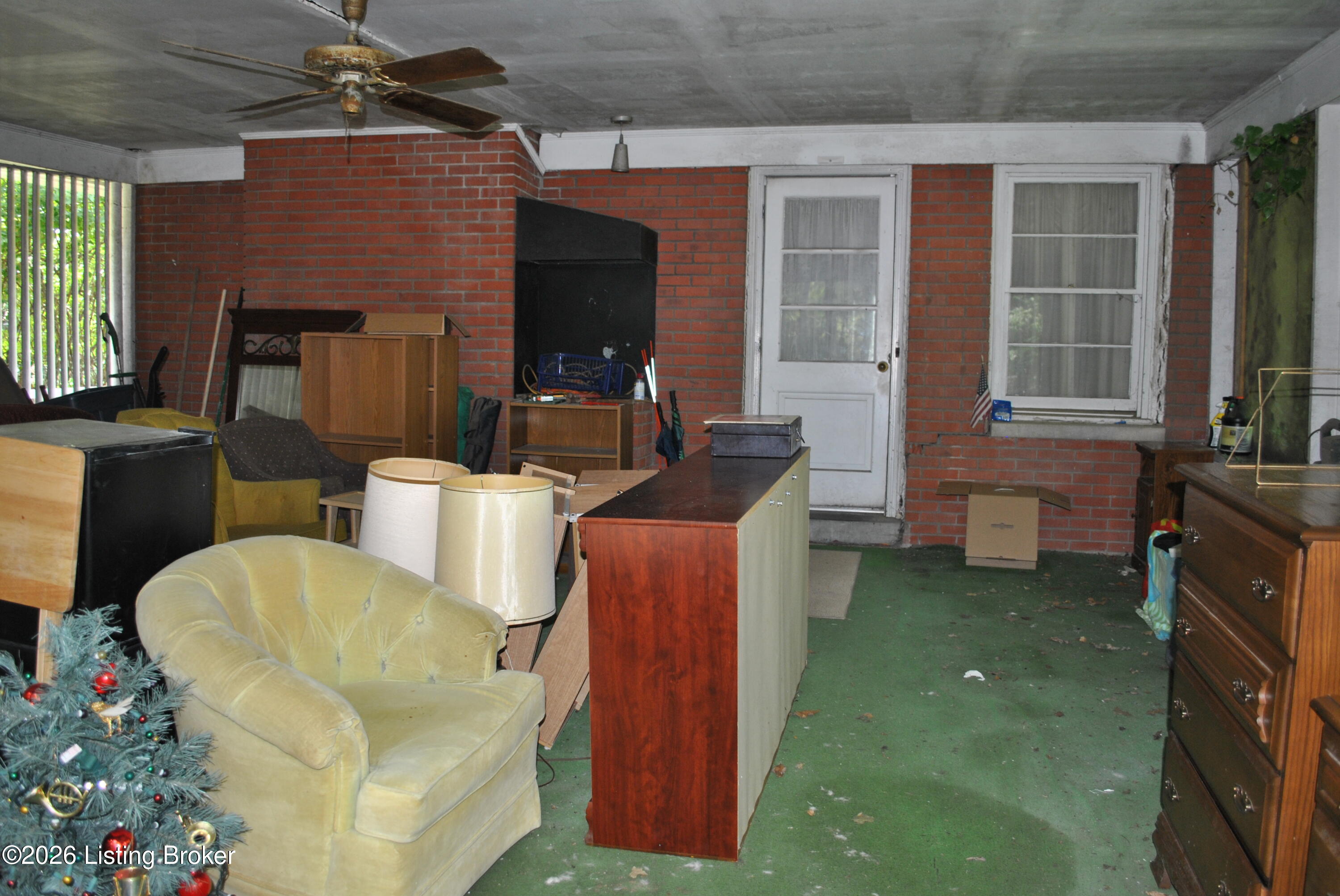 5337 Lost Trail