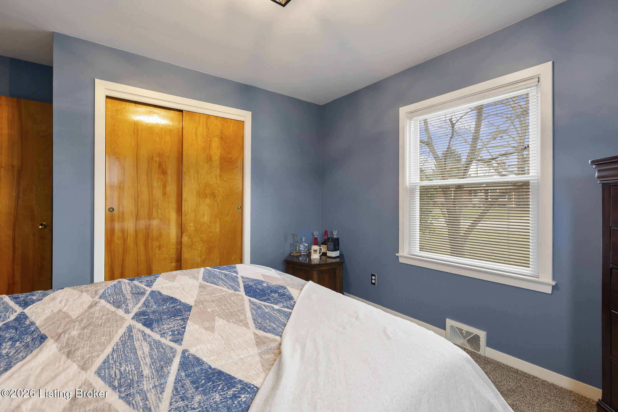 25 Hallsdale Dr