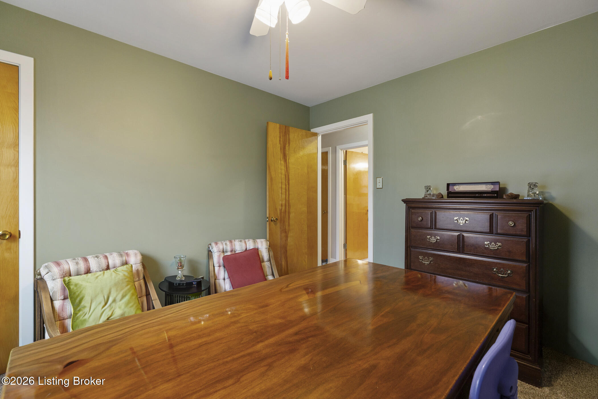 25 Hallsdale Dr