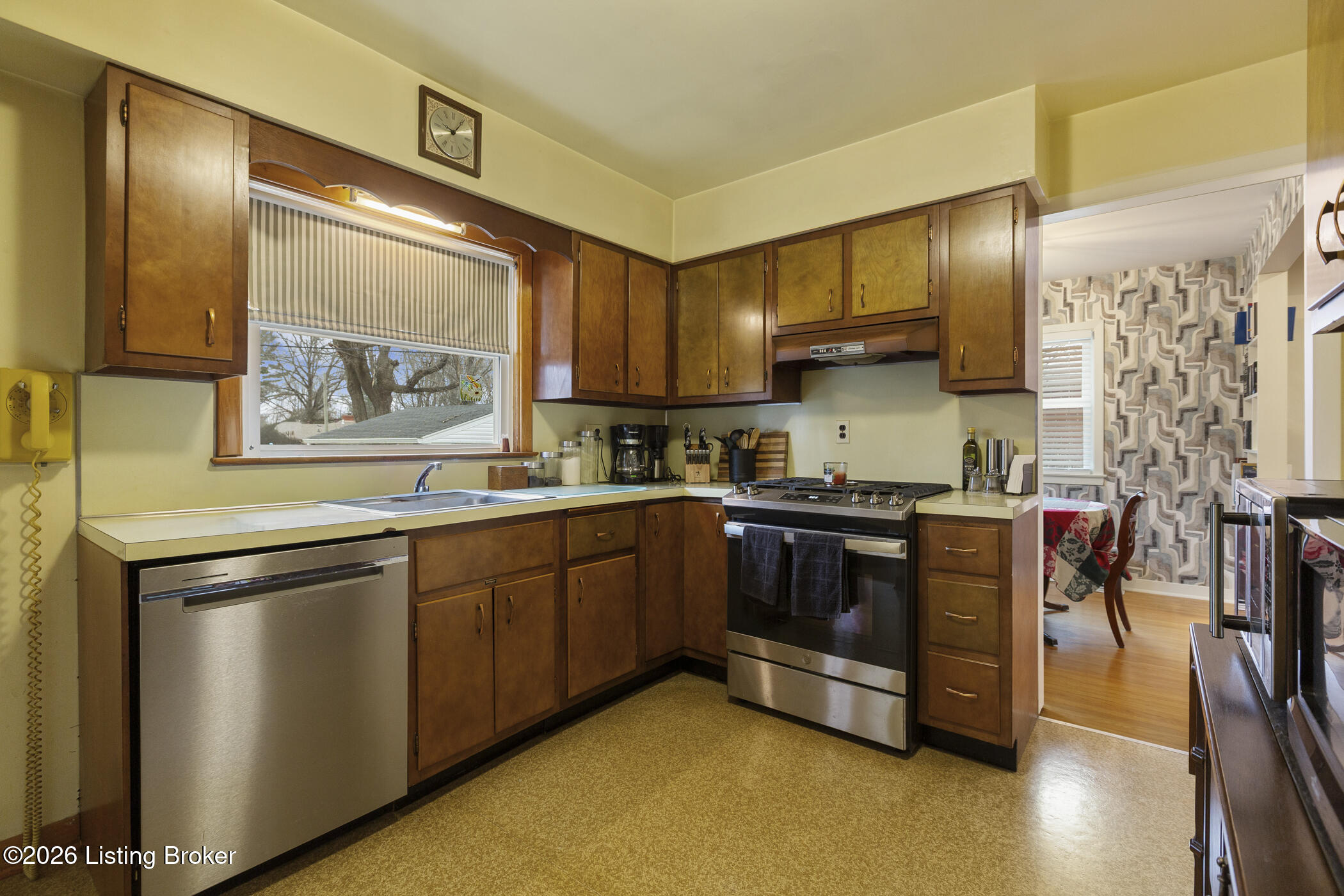 25 Hallsdale Dr