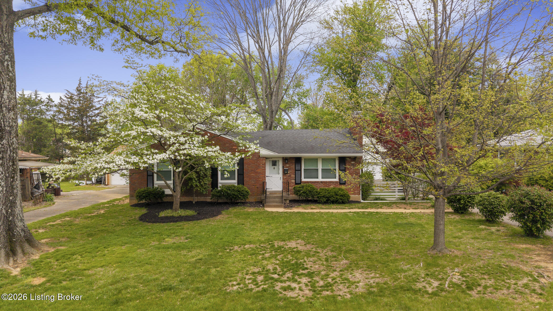25 Hallsdale Dr