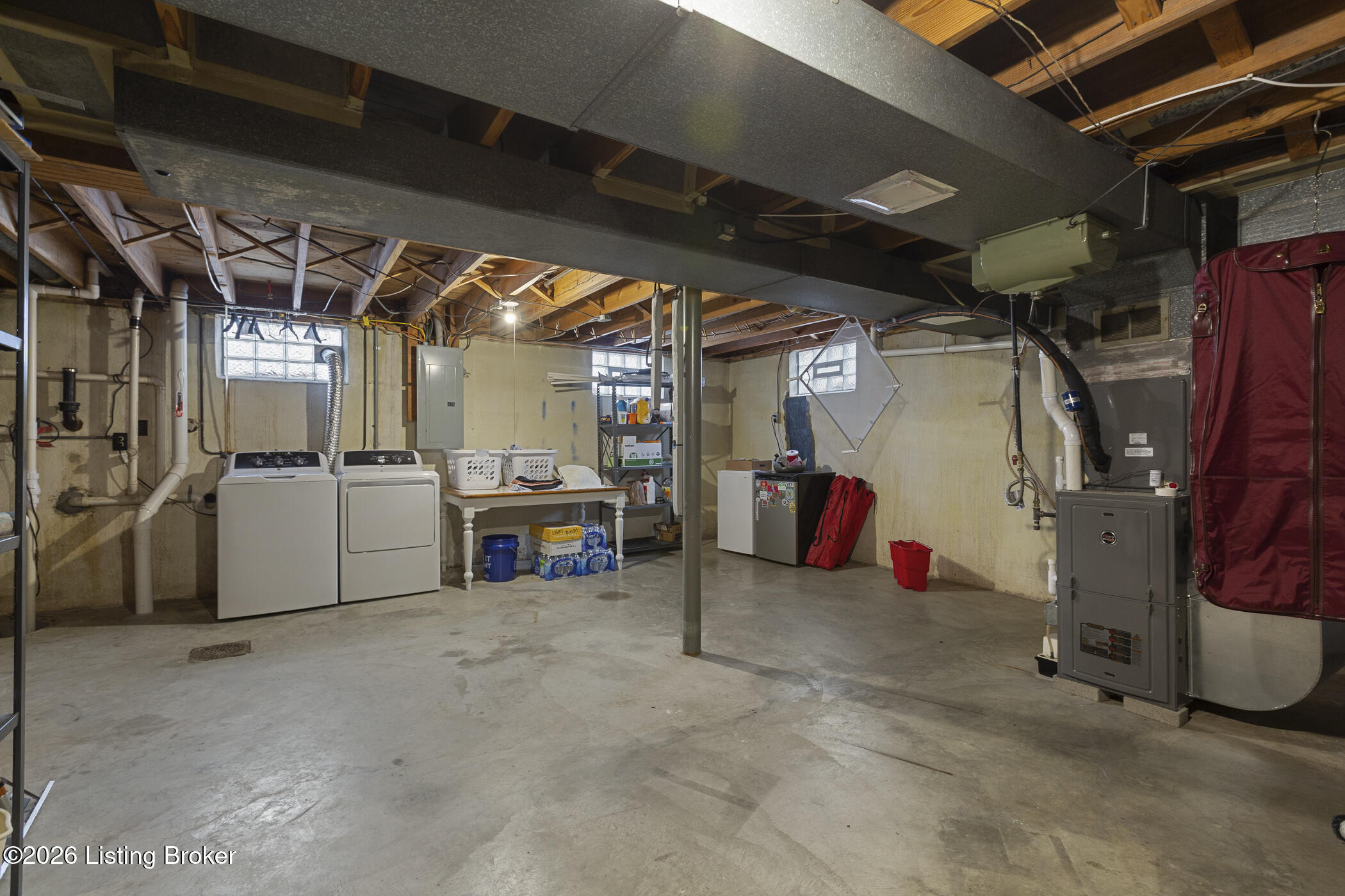 25 Hallsdale Dr