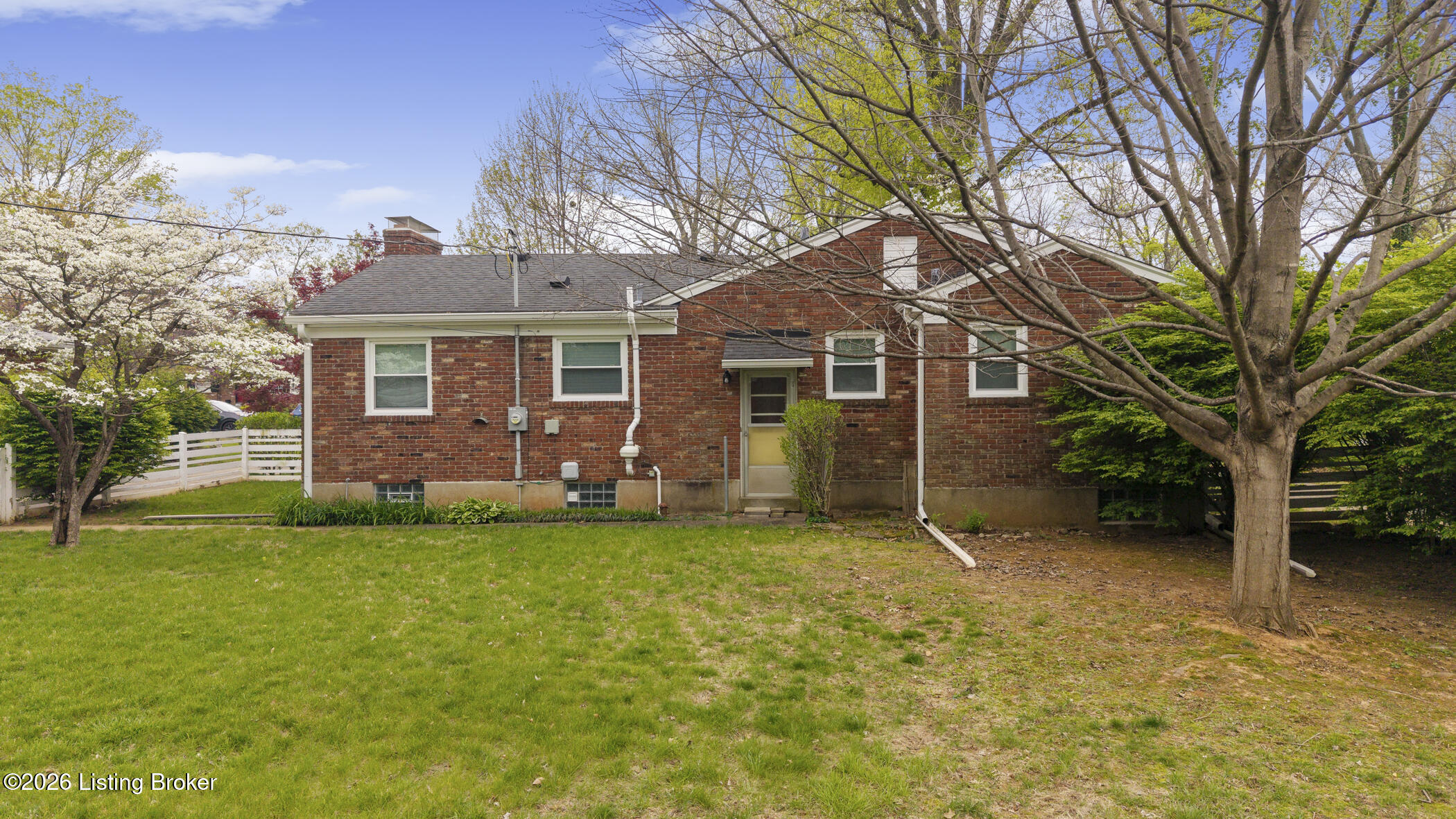 25 Hallsdale Dr