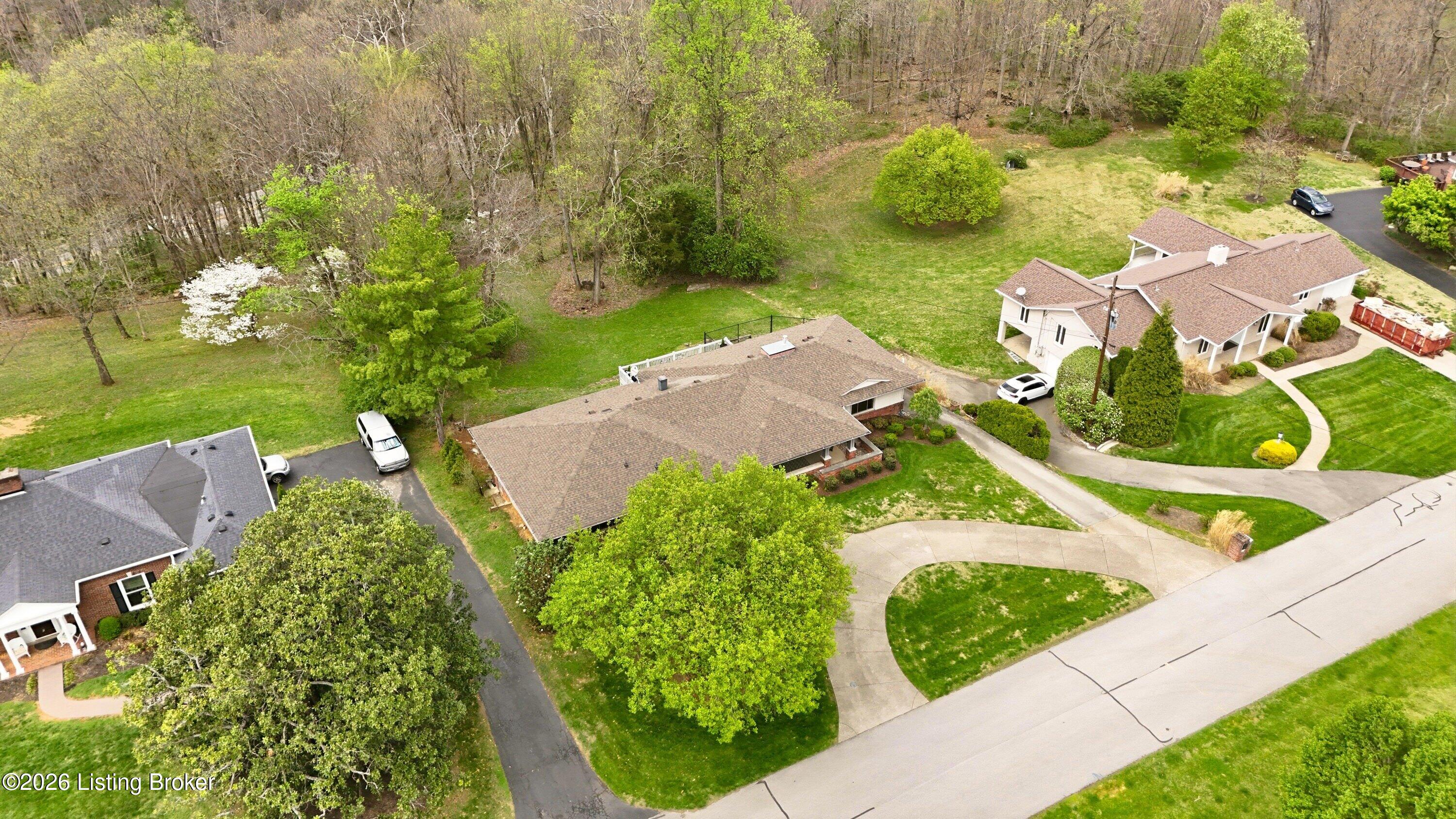3419 Mt Rainier Dr