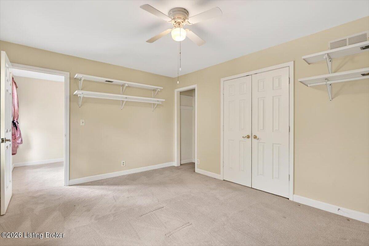 611 Lake Forest Pkwy