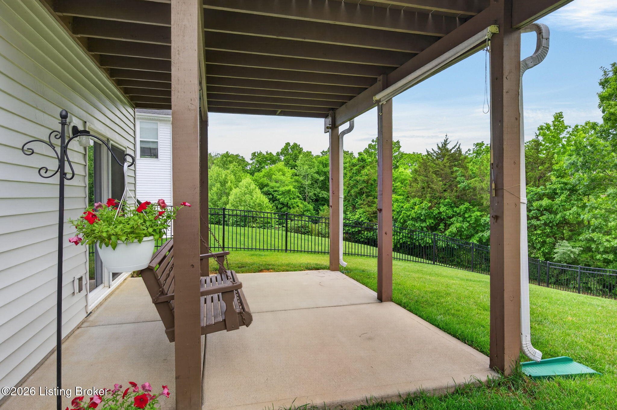 12410 Commons Lake Ct