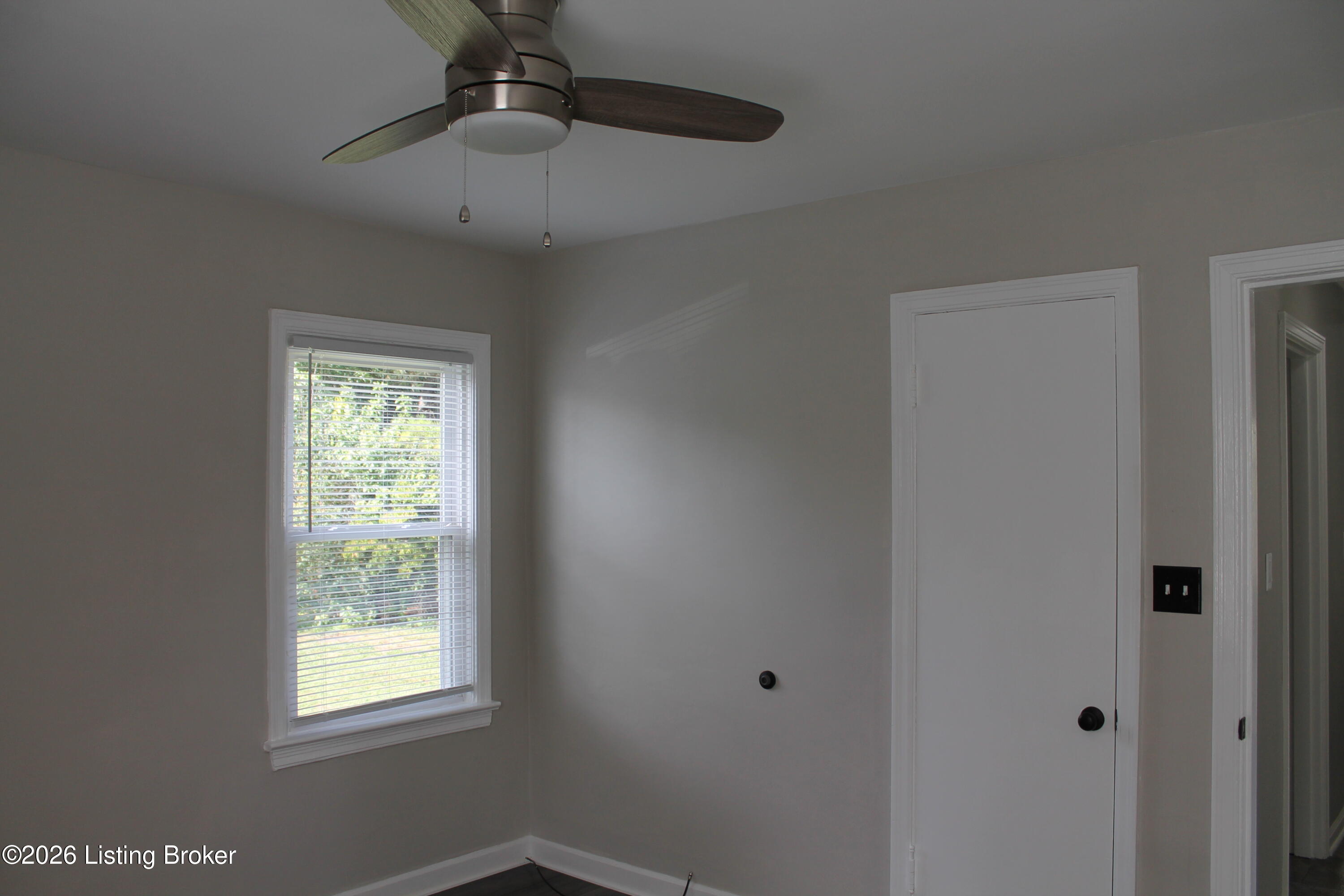 528 Harris Pl