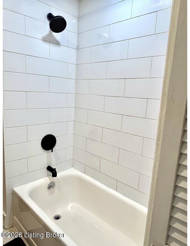 1080 Baxter Ave APT 3