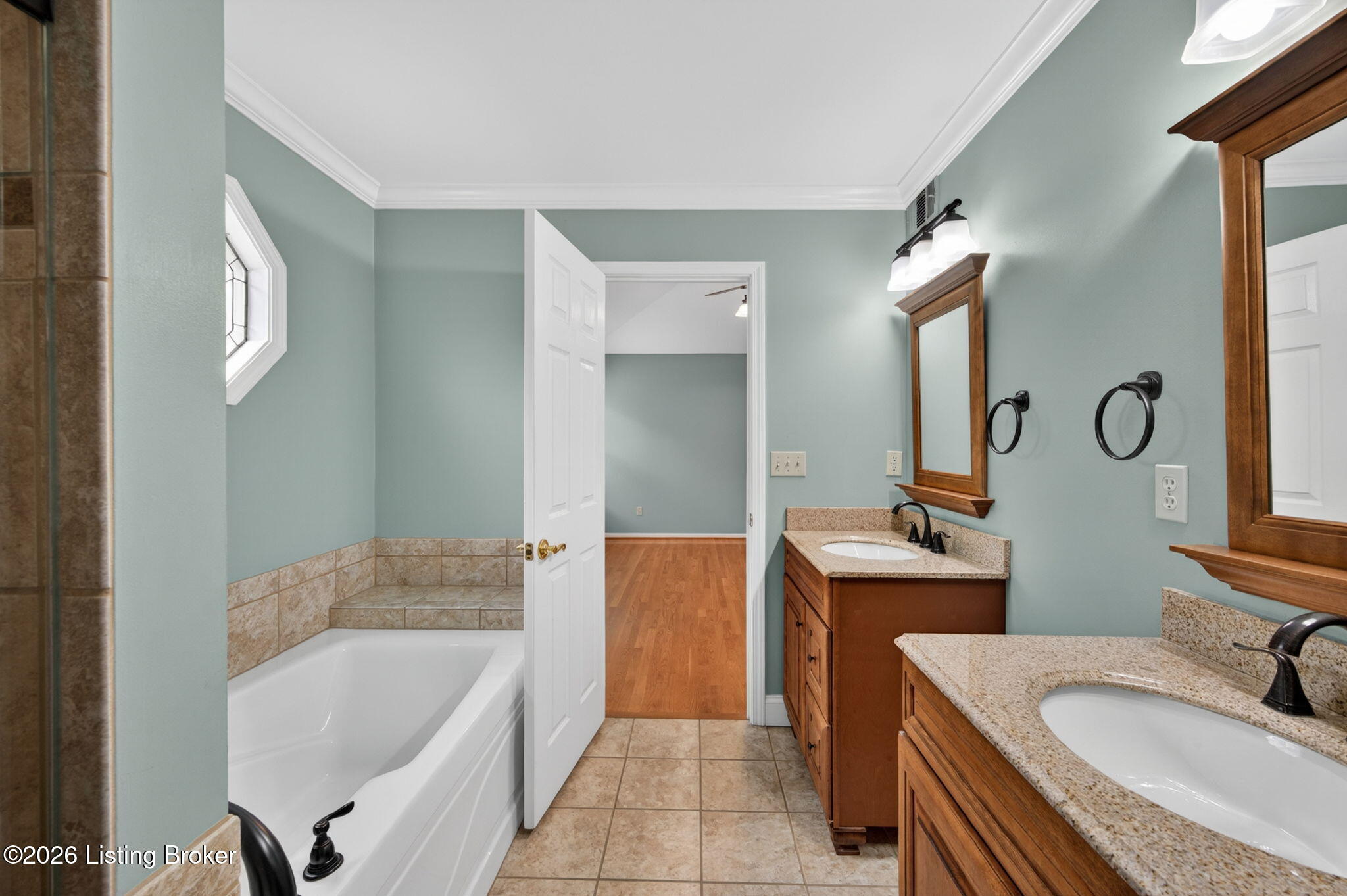 4407 Mosaic Ct