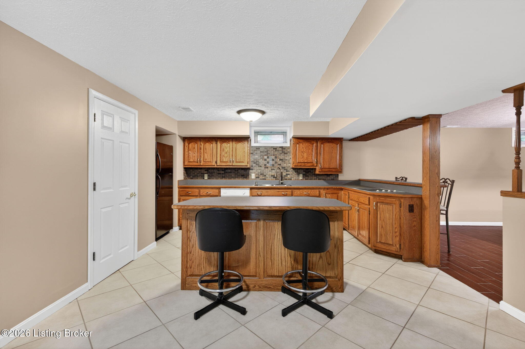 4407 Mosaic Ct