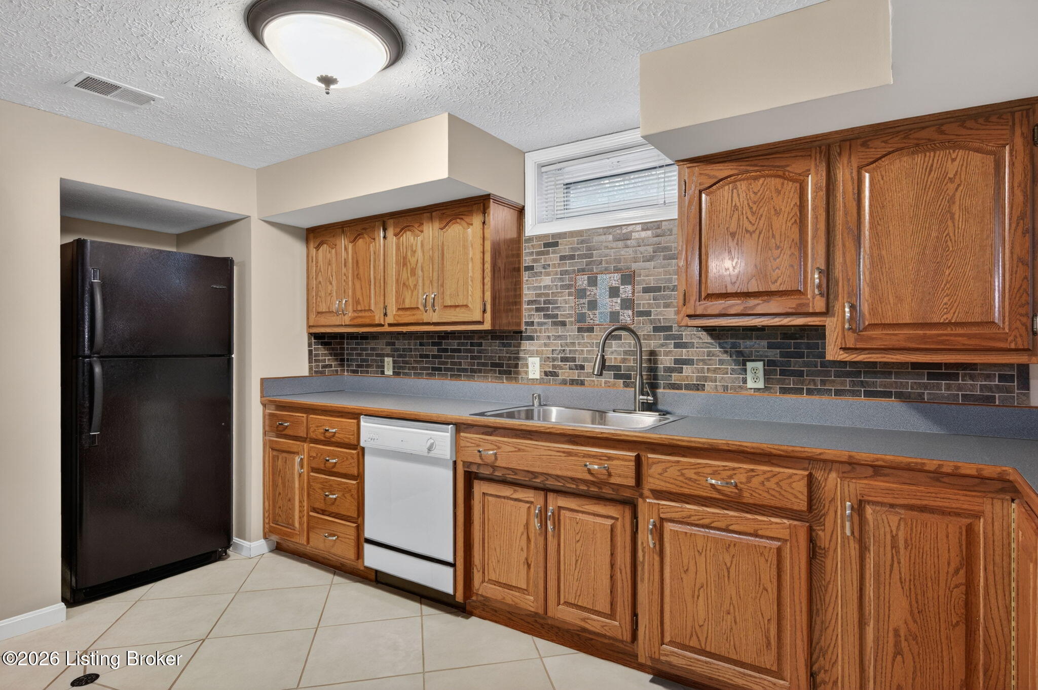 4407 Mosaic Ct